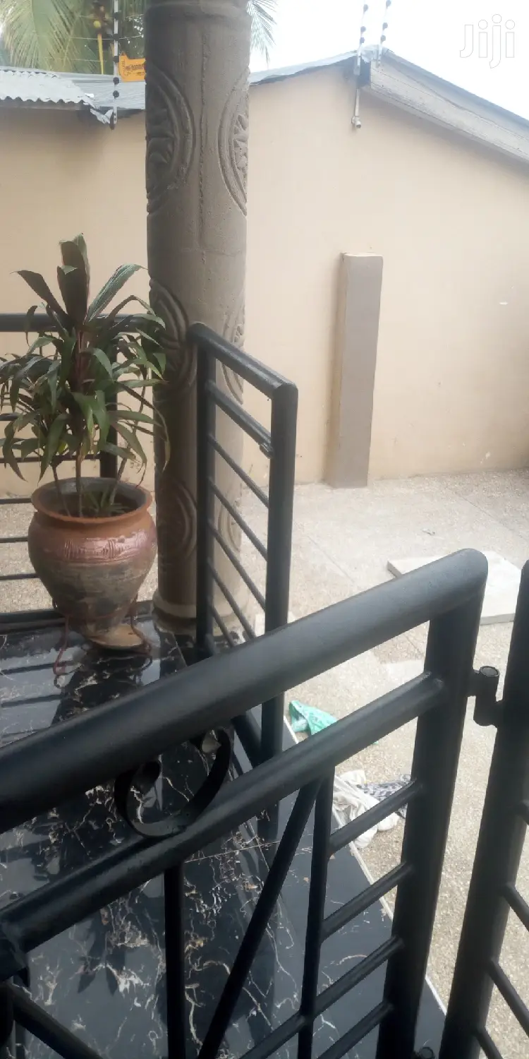 3bdrm Duplex in Awutu Senya East Municipal for rent