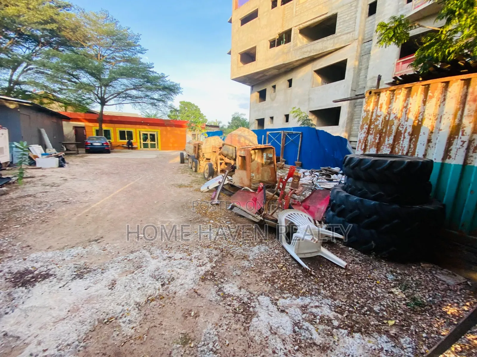 1 Half Plot for Sale at Dzorwulu