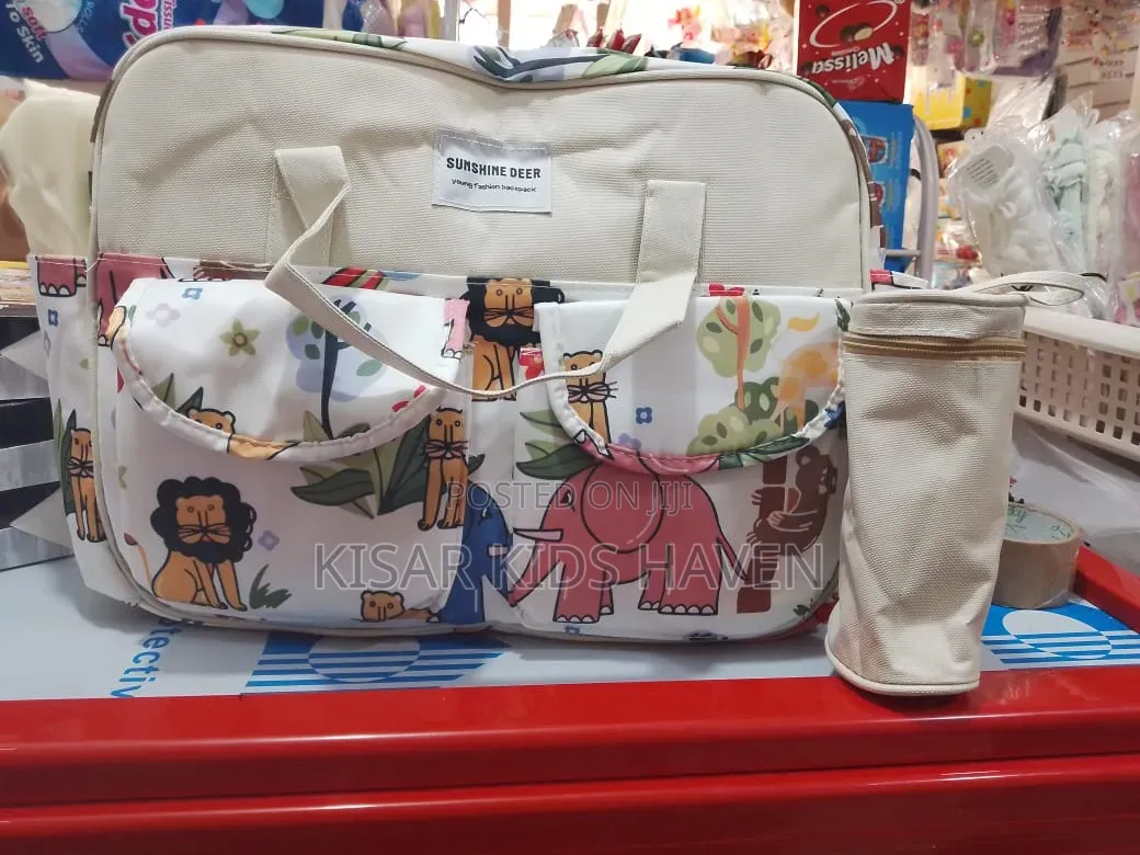 Cute and Simple Baby Diaper Bag