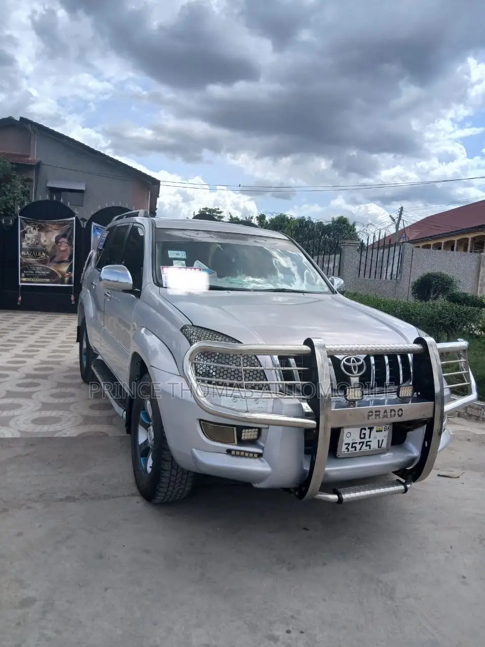 Toyota Land Cruiser Prado 2010 Silver