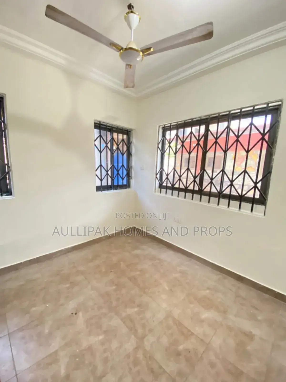 2bdrm Apartment in University Area, Lake Side Estate for rent
