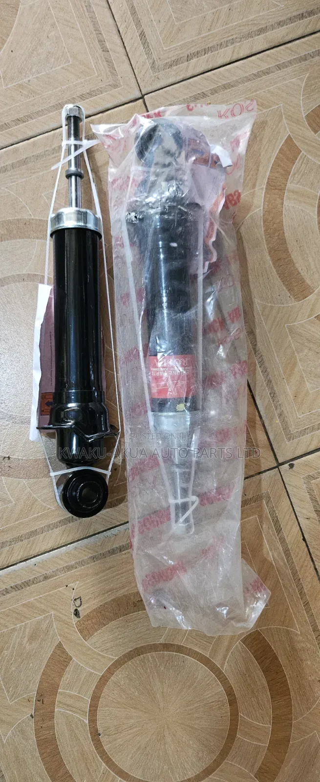 Toyota 4/4 Matrix-Vibe 2007 Back Shocks