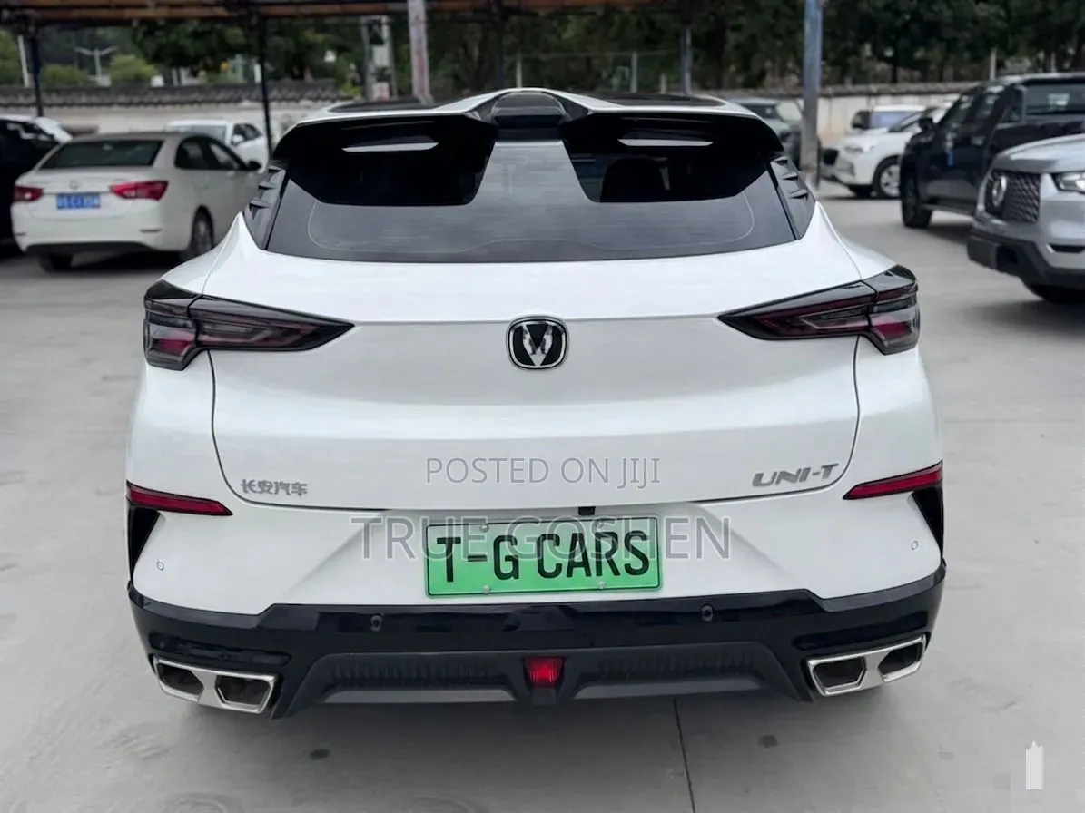 Changan UNI-T 1.5 FWD 2023 White