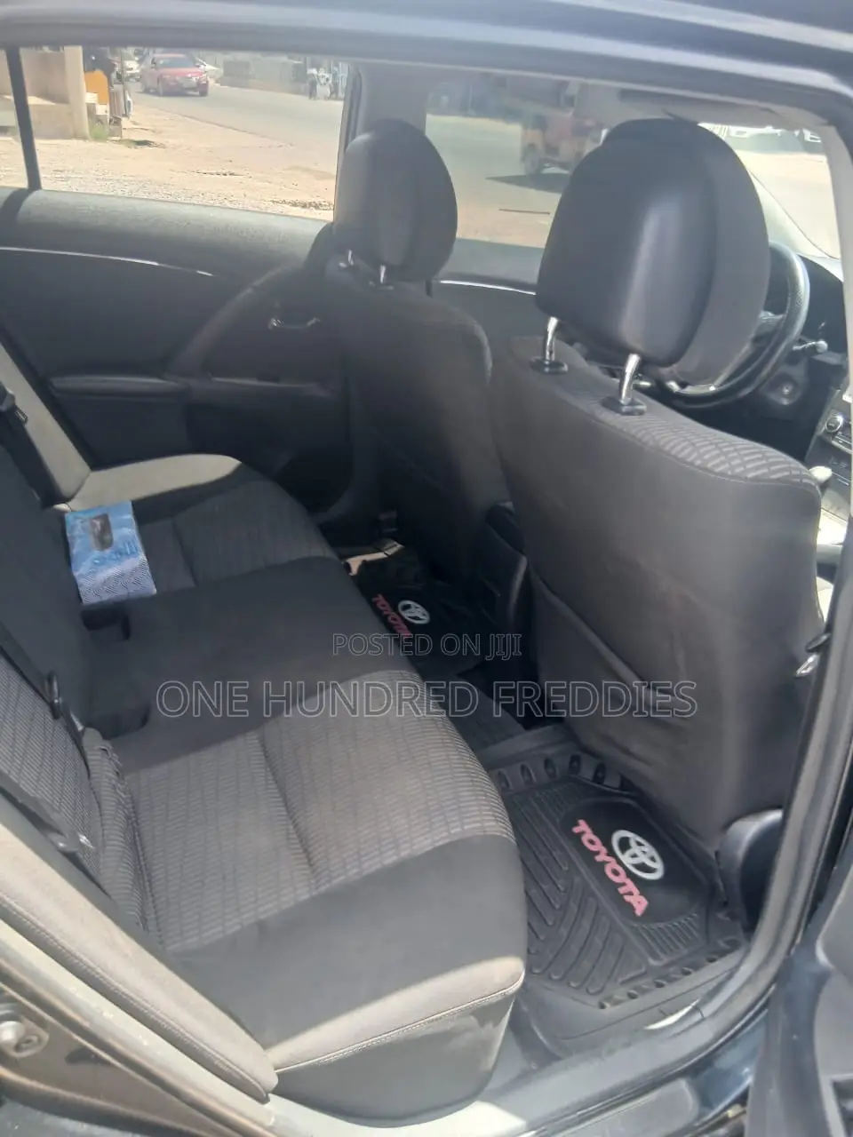 Toyota Avensis 2.0 Advanced Automatic 2010 Black