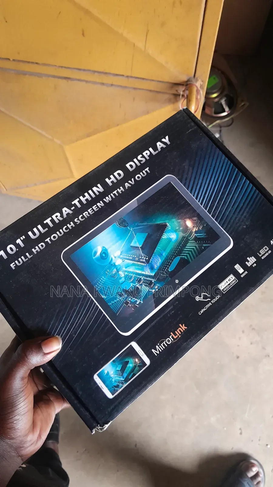 Universal 10" Android and Apple Car Play Headrest Monitor Available