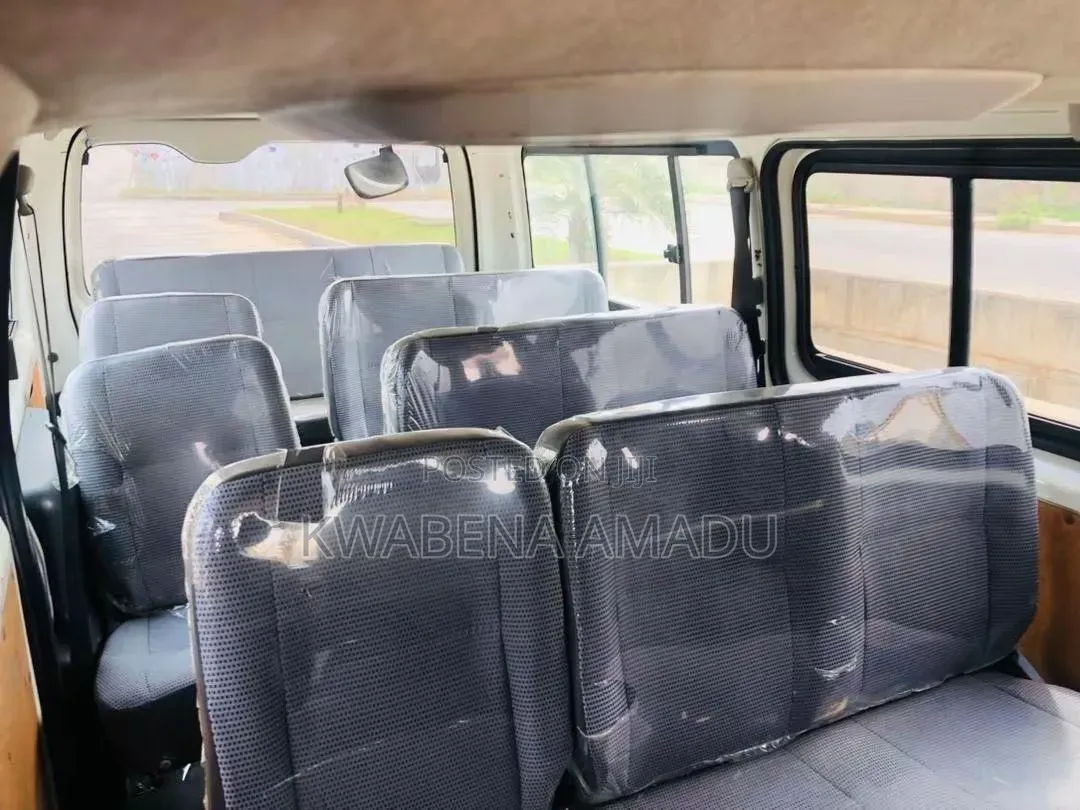Toyota HiAce SV Premium 2013 White