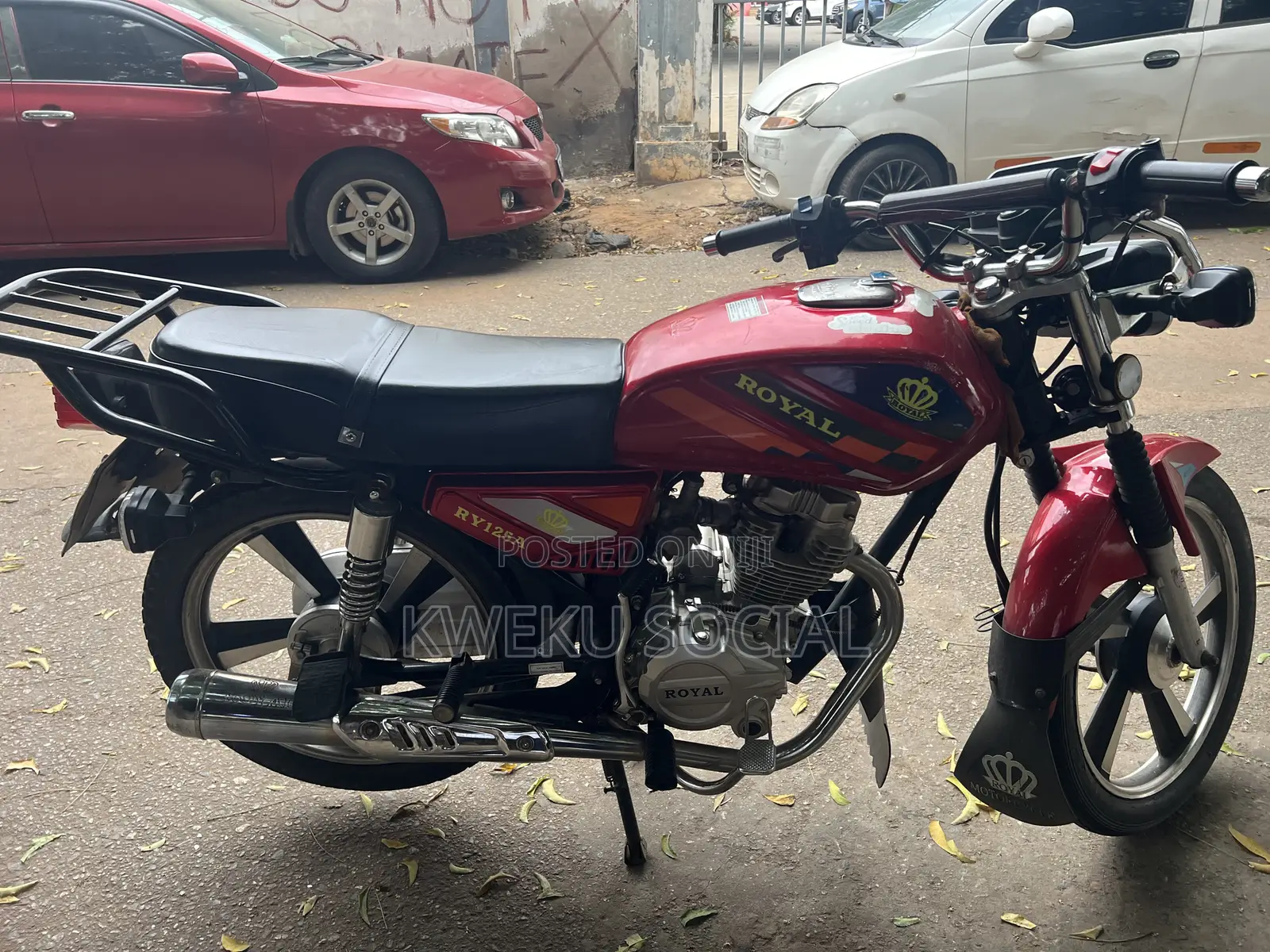 Royal RY125 2025 Red