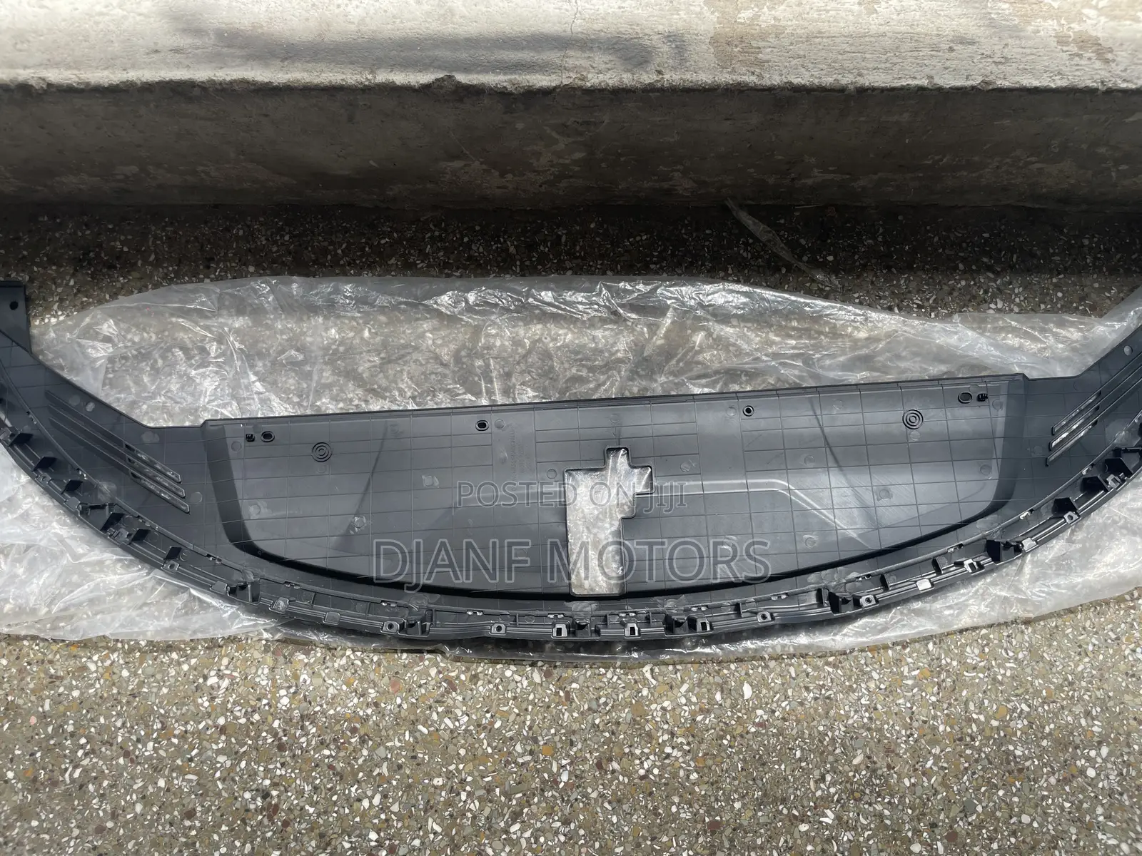 Kia Sportage 2023 Radiator Panel