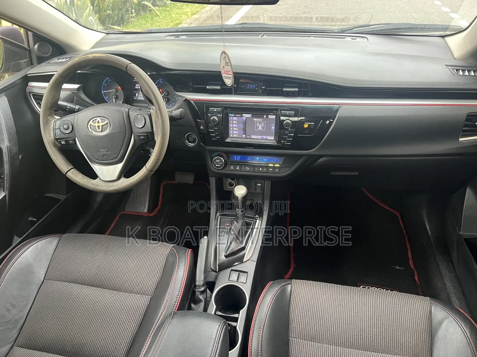 Toyota Corolla S w/Special Edition Pkg (1.8L 4cyl CVT) 2016 Black