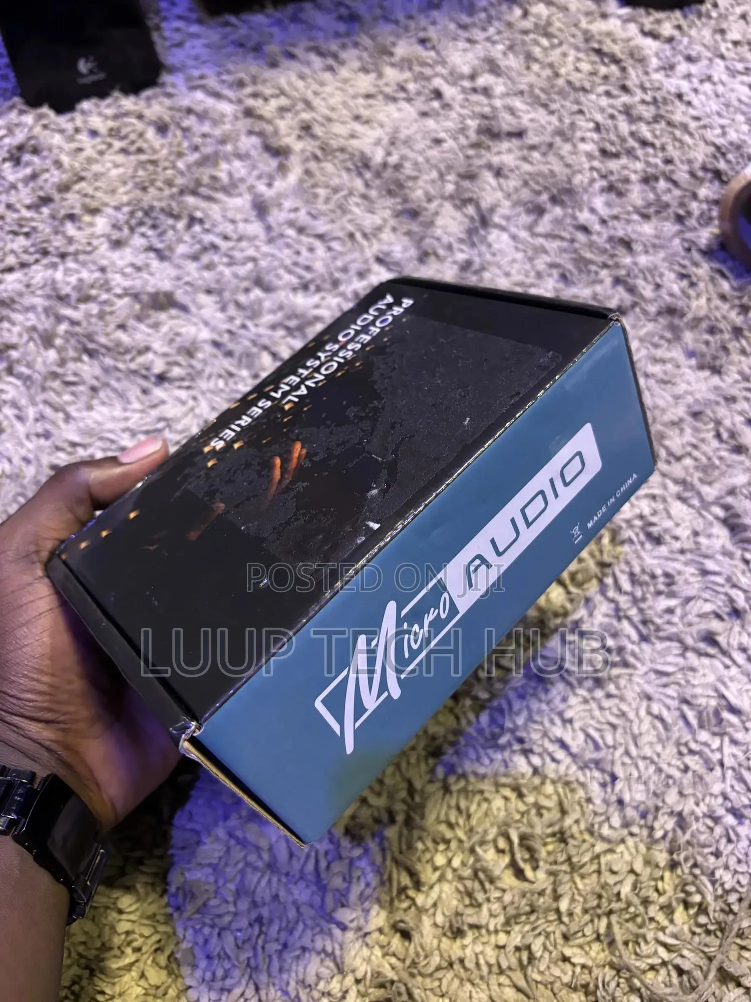 4 Channel Headphones Amplifier