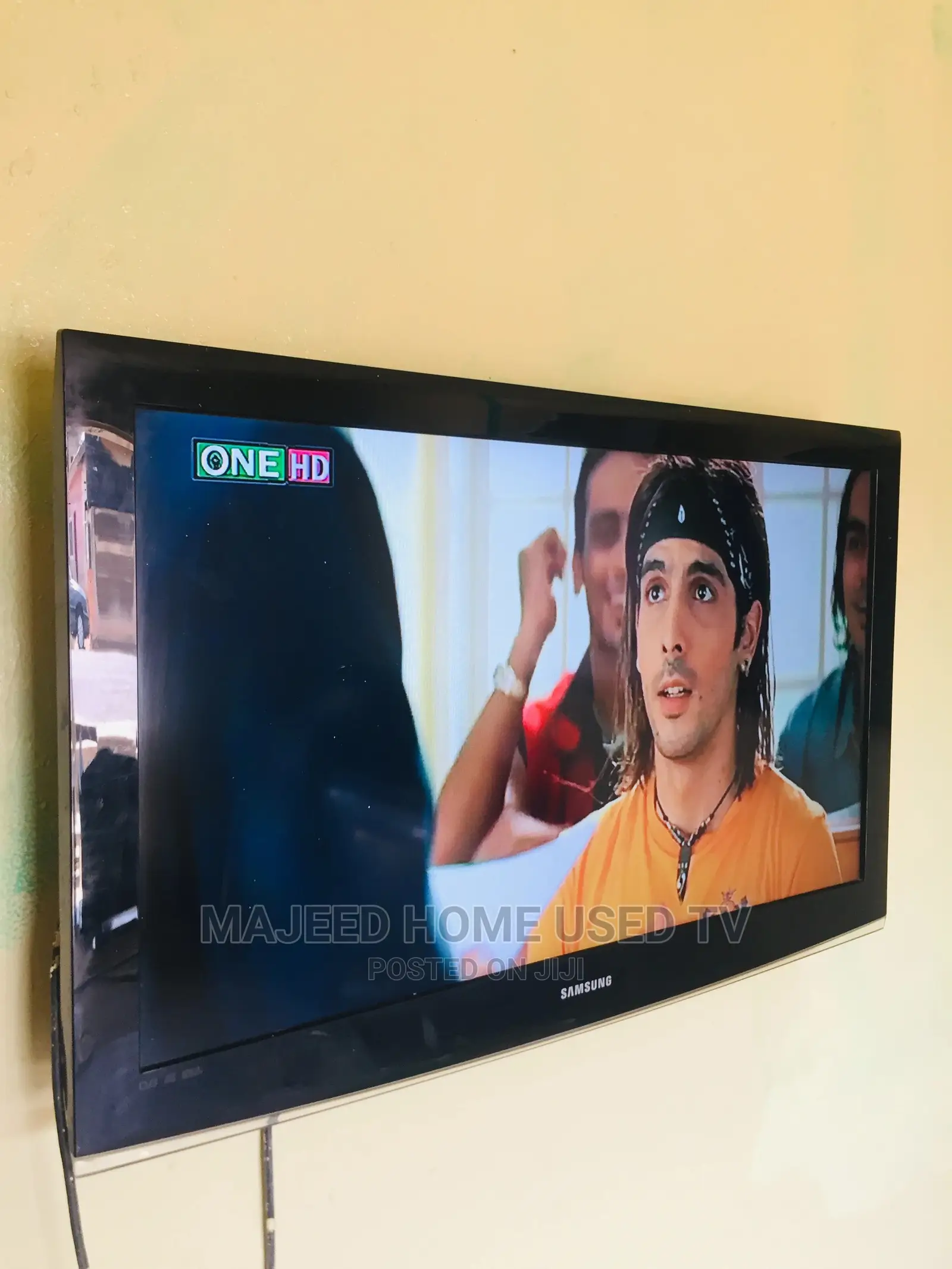 42 Slim Samsung LCD Digital Tv