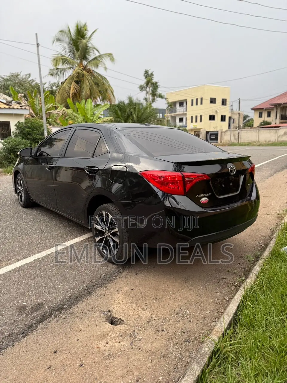 Toyota Corolla SE 4dr Sedan (1.8L 4cyl CVT) 2017 Black