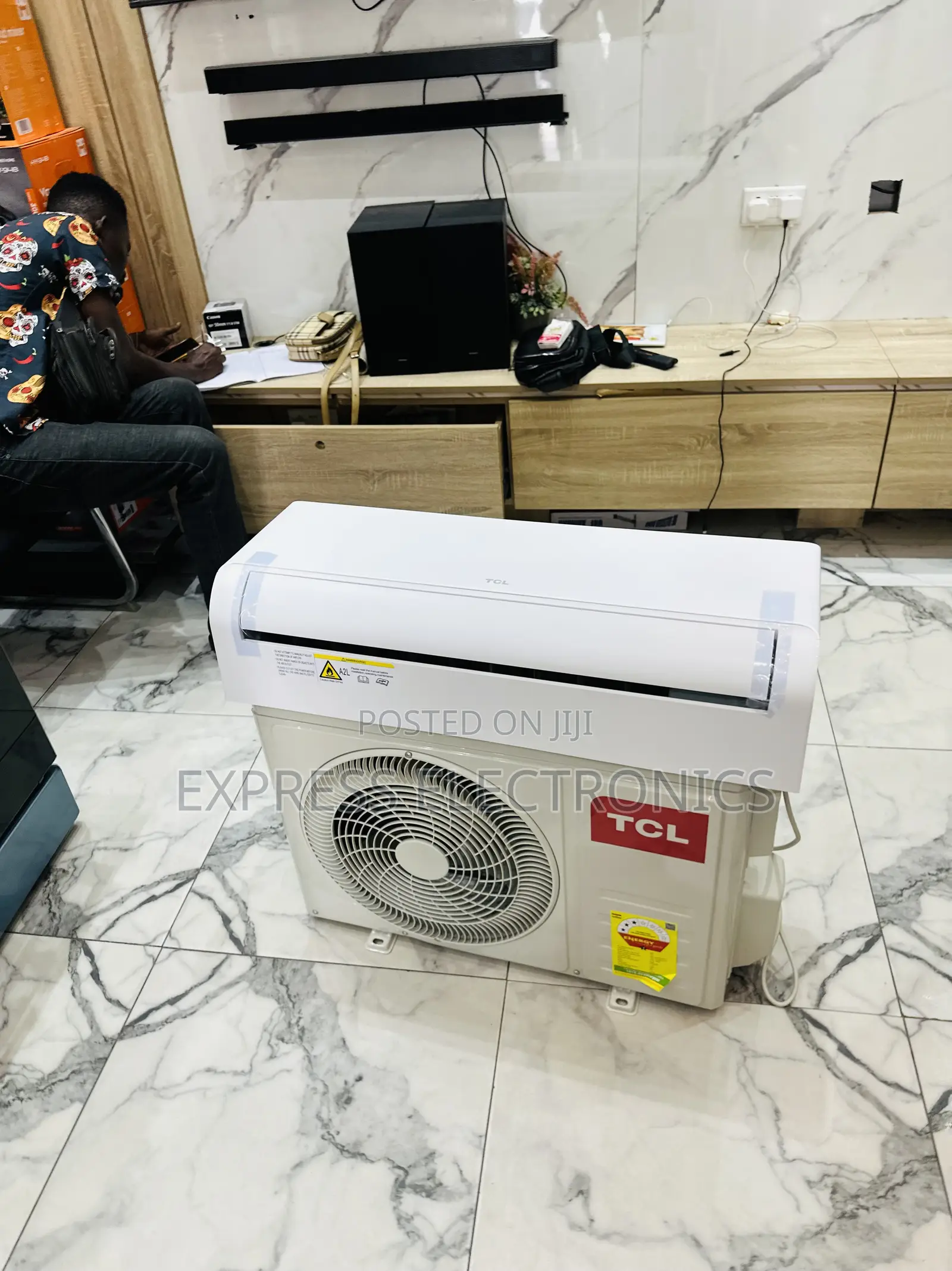 Lovely New Sleek TCL 1.5hp