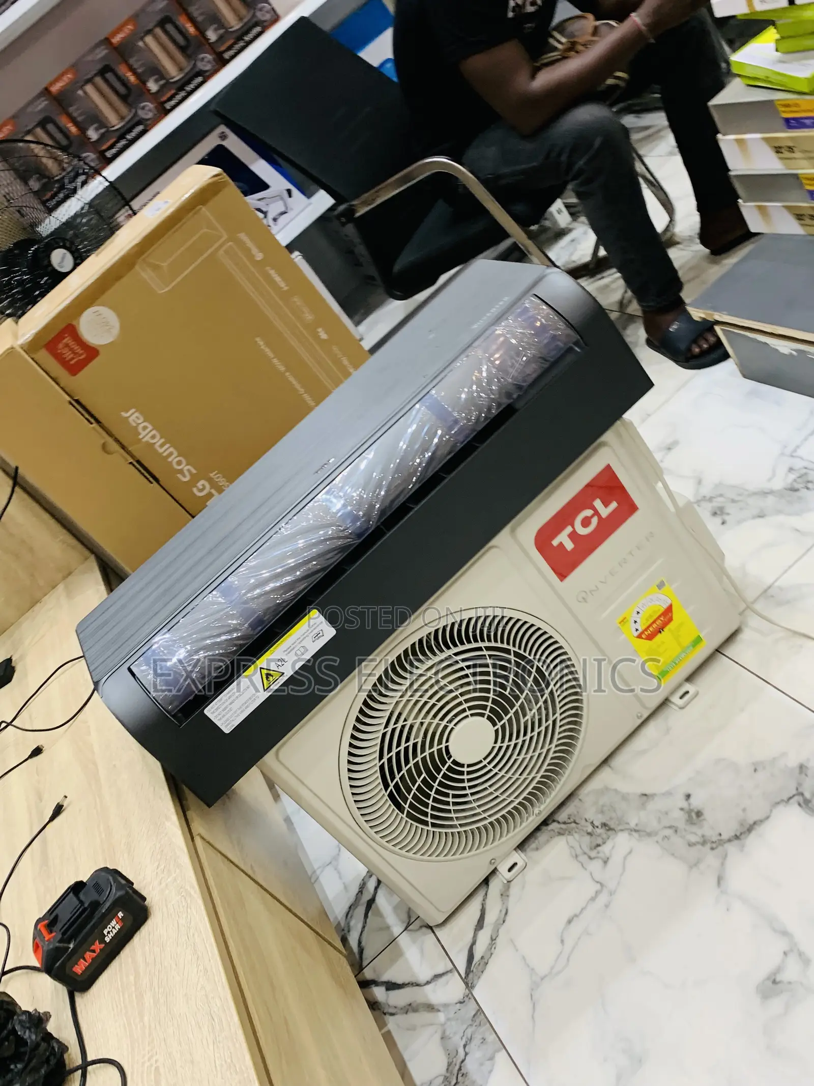 Hot Deals on Dark Grey Color TCL 1.5hp Inverter