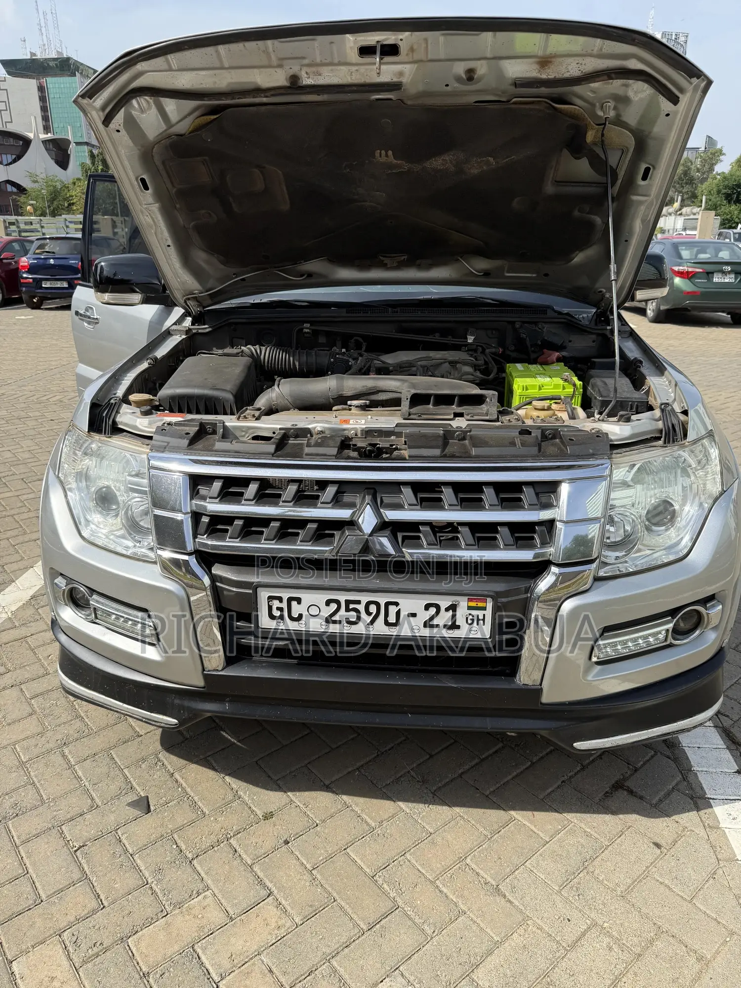 Mitsubishi Pajero V90 3.0 V6 GLS/GLX 2018 Gray