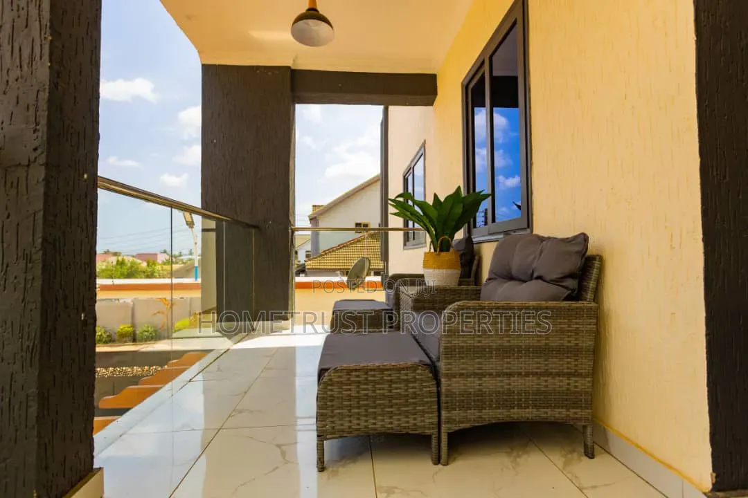 Furnished 3bdrm Duplex in Achimota Mall Area for rent