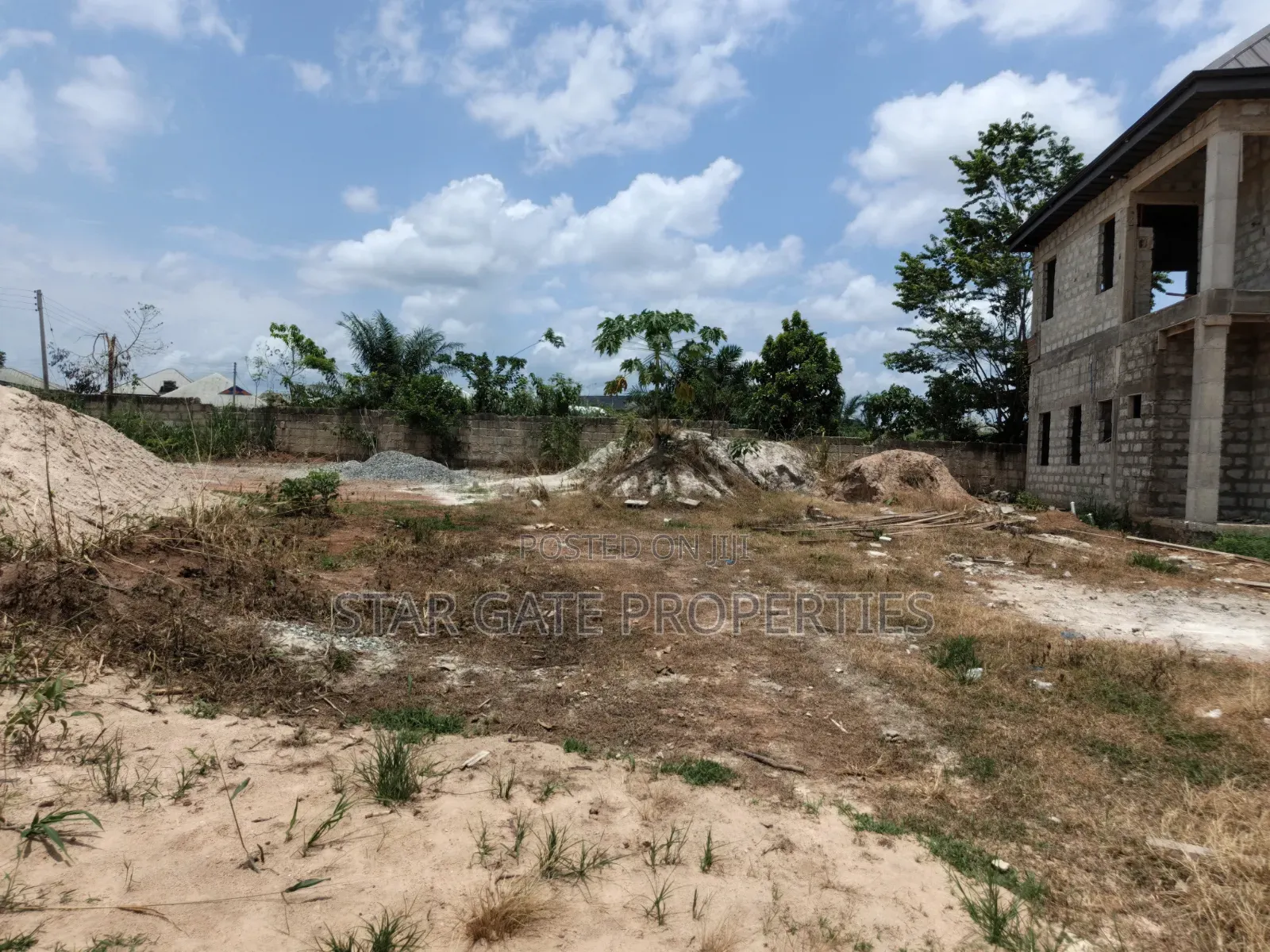 2 Plots for Sale at Ejisu Donaso ( Fence Walled)