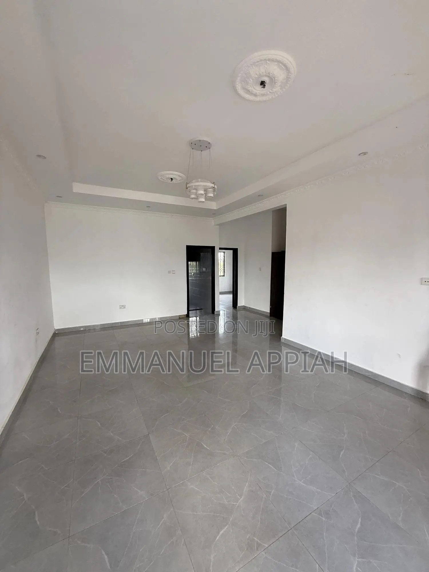 2bdrm Apartment in Ablekuma Curve for rent