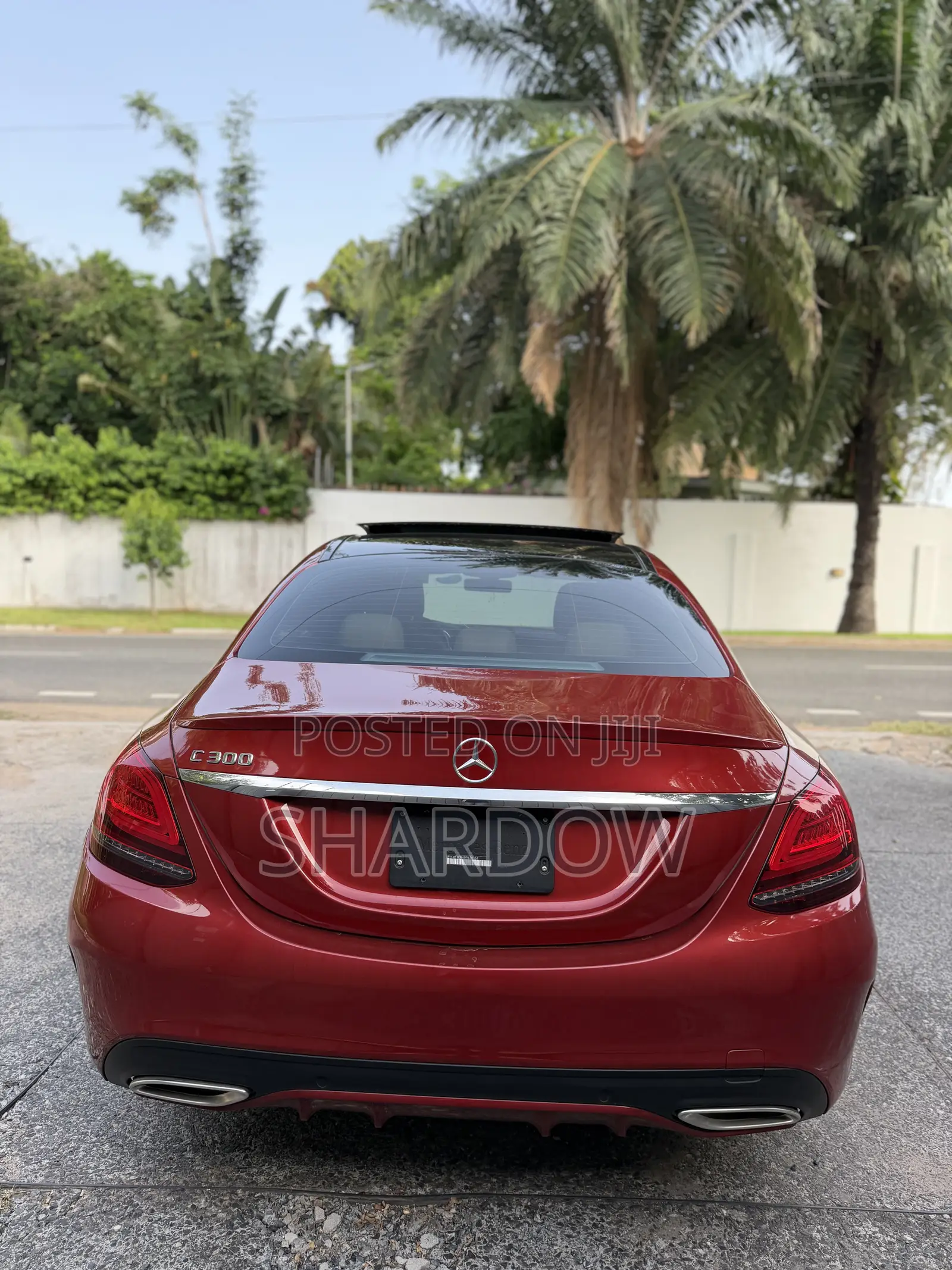 Mercedes-Benz C300 2021 Red