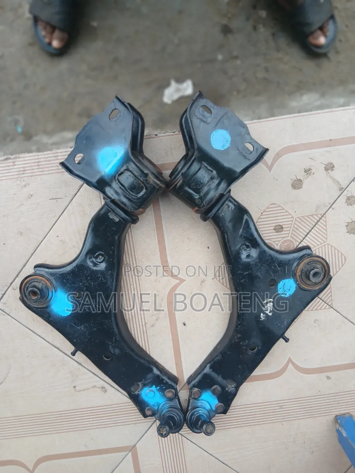 Range Rover Discovery 2017 to 2020 Front Low Arm Complete