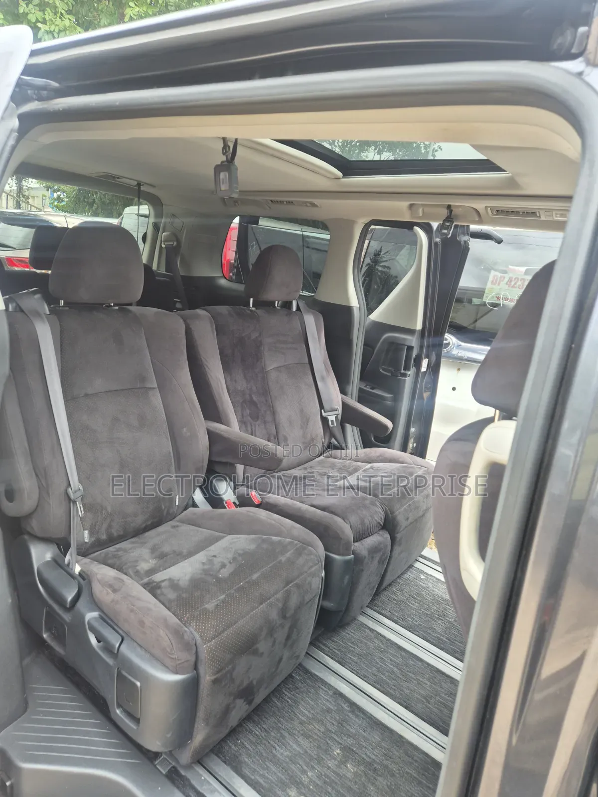 Toyota Vellfire 2013 Grey