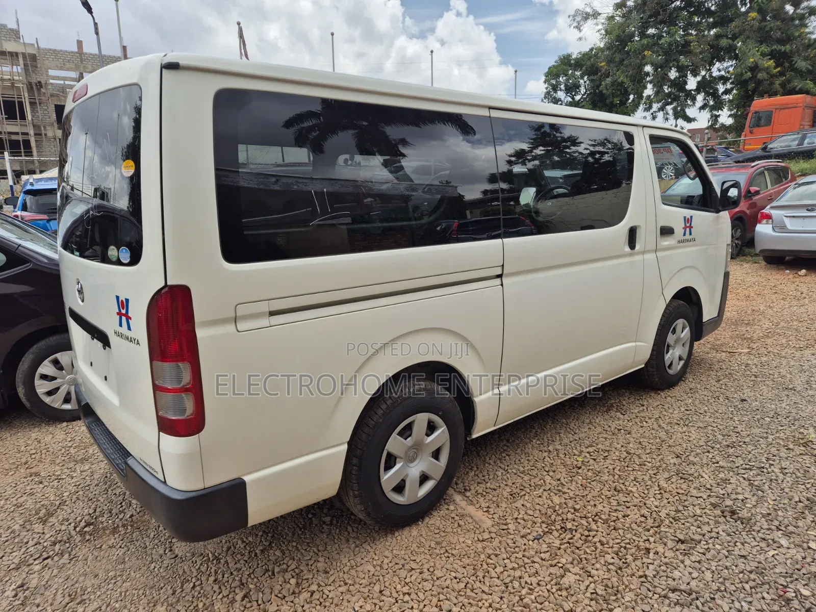 Toyota HiAce 2015 White