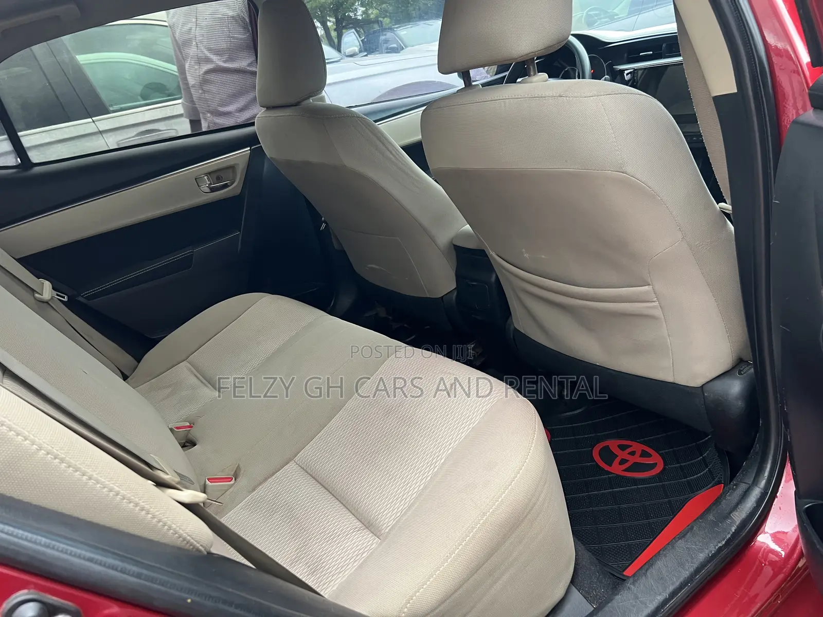 Toyota Corolla LE 4dr Sedan (1.8L 4cyl CVT) 2015 Red