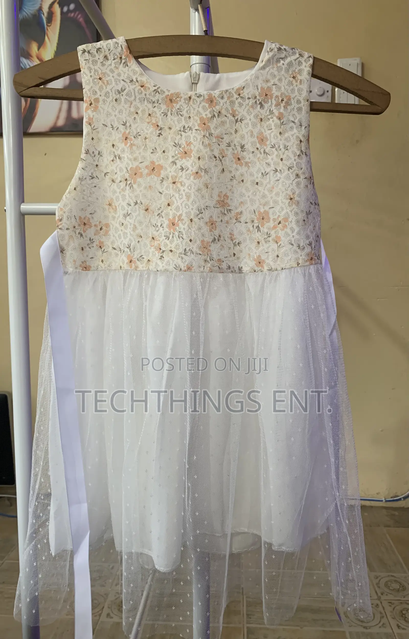 Kids Dresses (Girls)