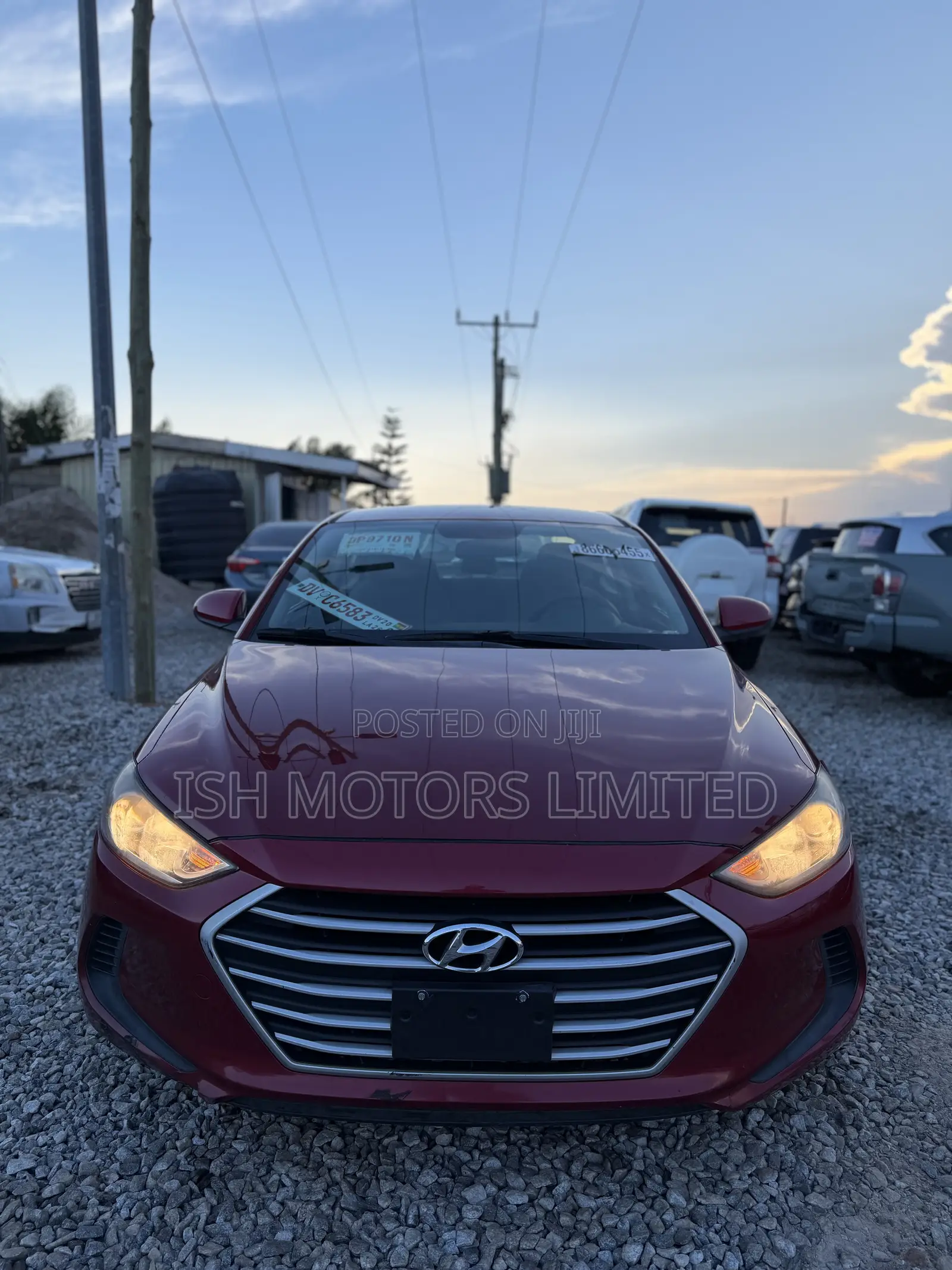 Hyundai Elantra ECO Sedan FWD (1.4L 4cyl 7A) 2017 Red