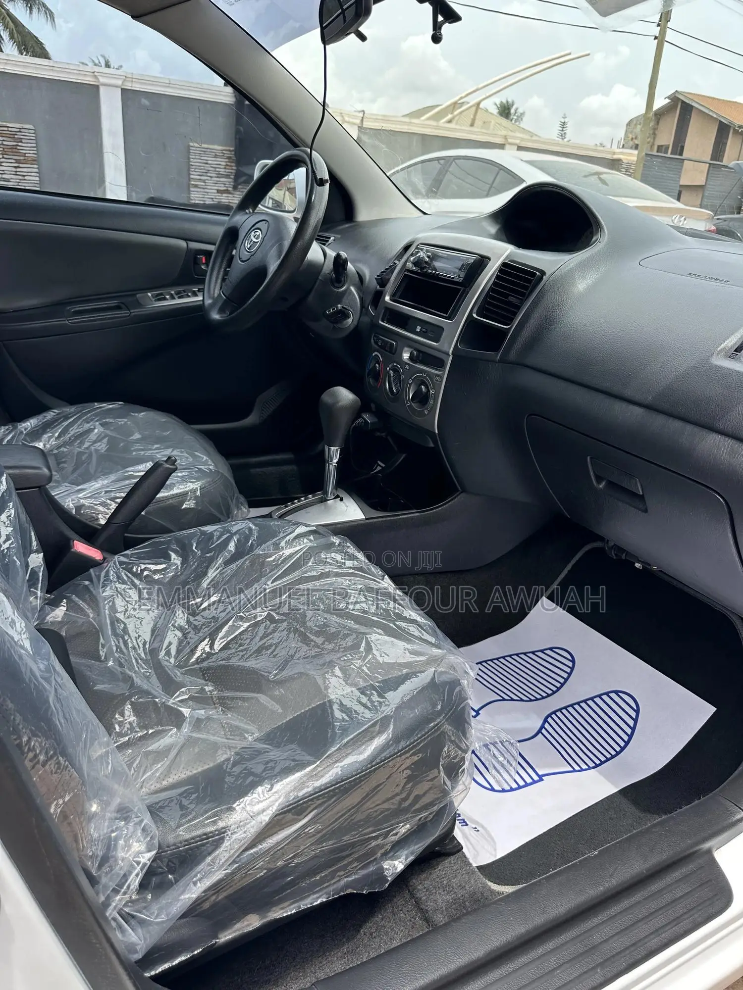Toyota Vios 2010 White