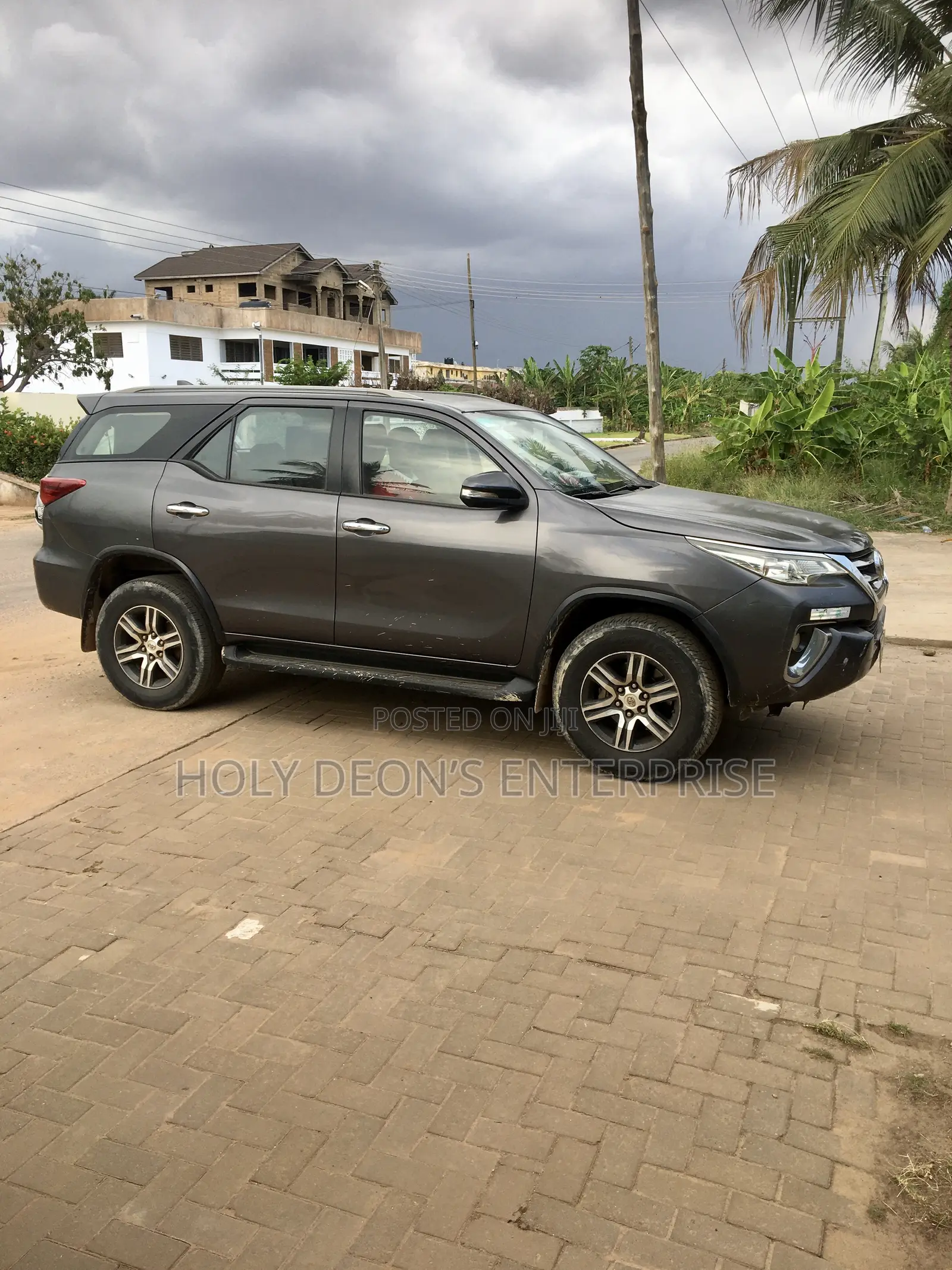 Toyota Fortuner 2.4 D AWD 2016 Gray