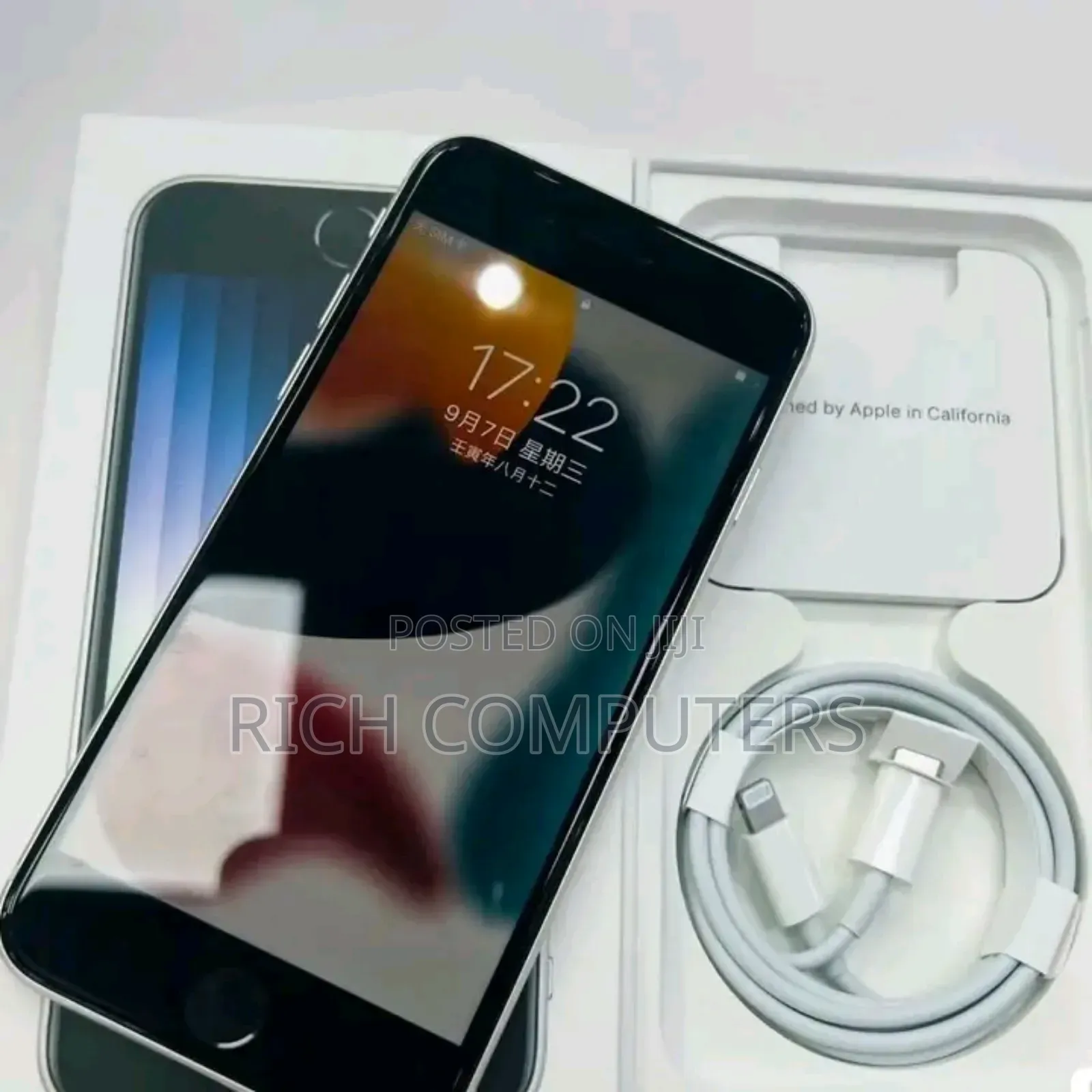 New Apple iPhone SE (2022) 256 GB White