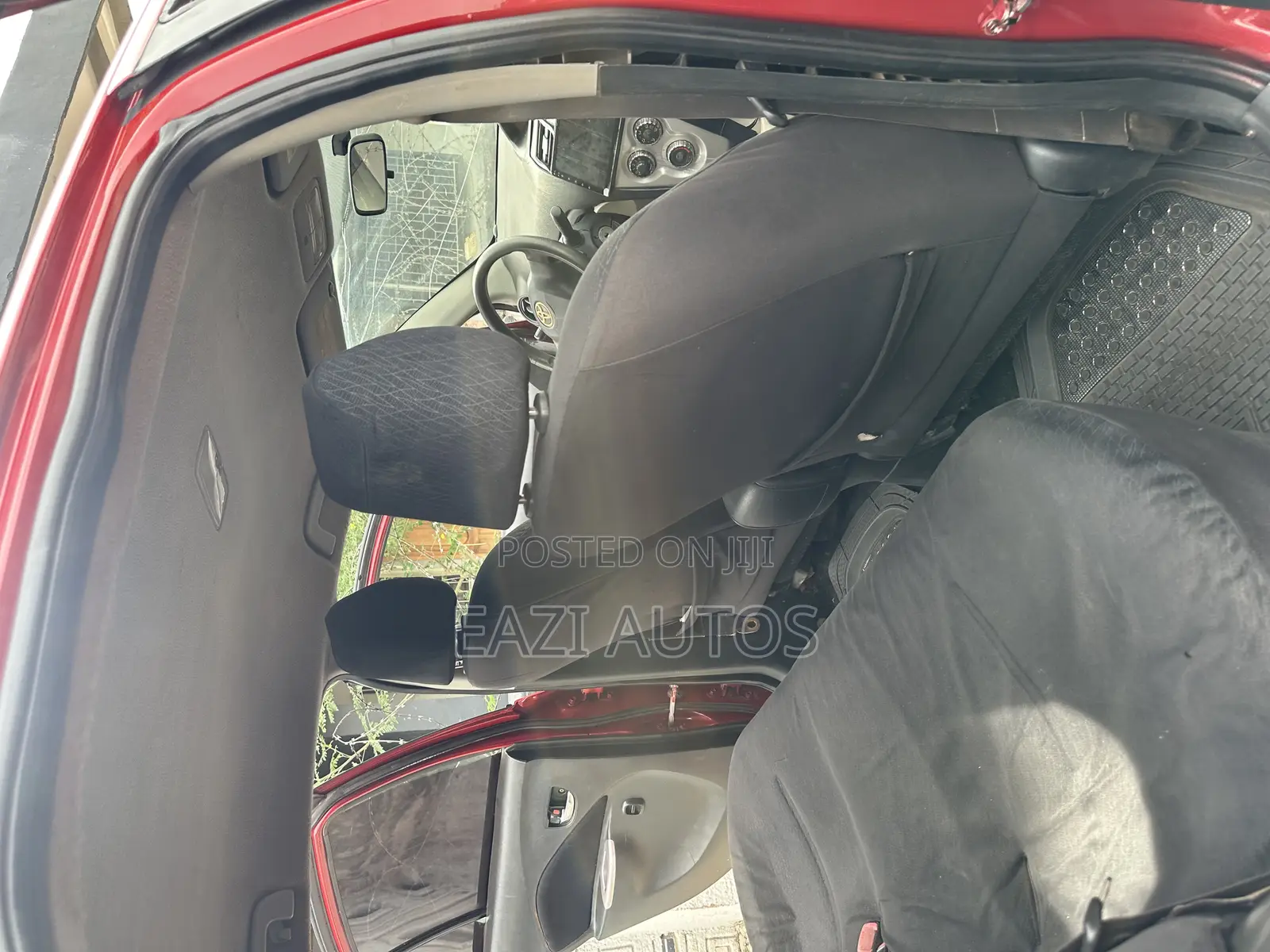 Toyota Yaris 2008 Red
