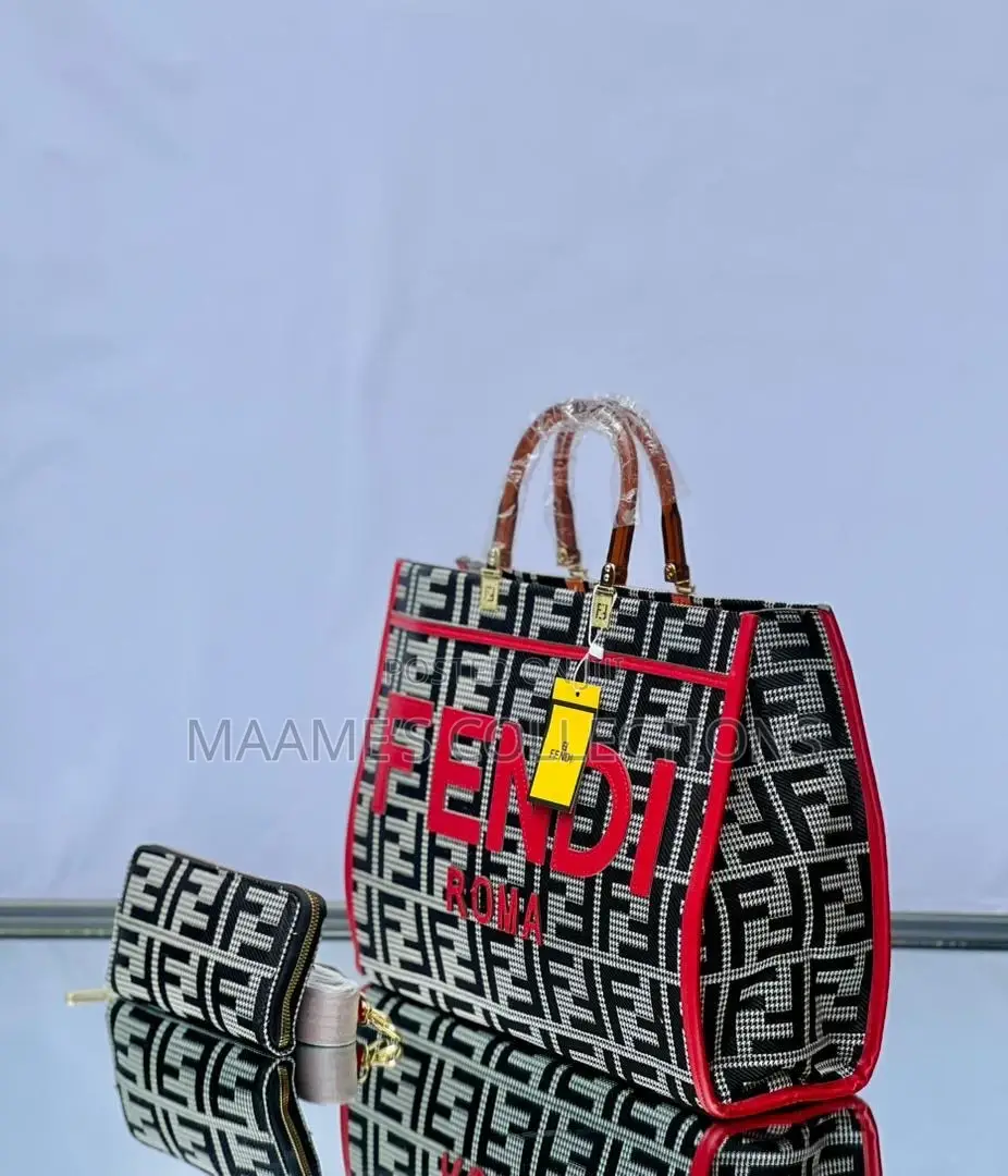 Fendi Roma Tote Women’S Handbag ( 2 in 1)