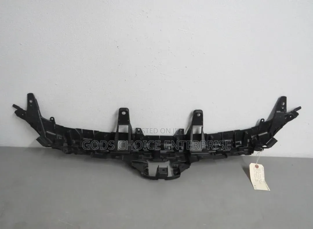 Front Grill Bracket Highlander 2021-2024 Se