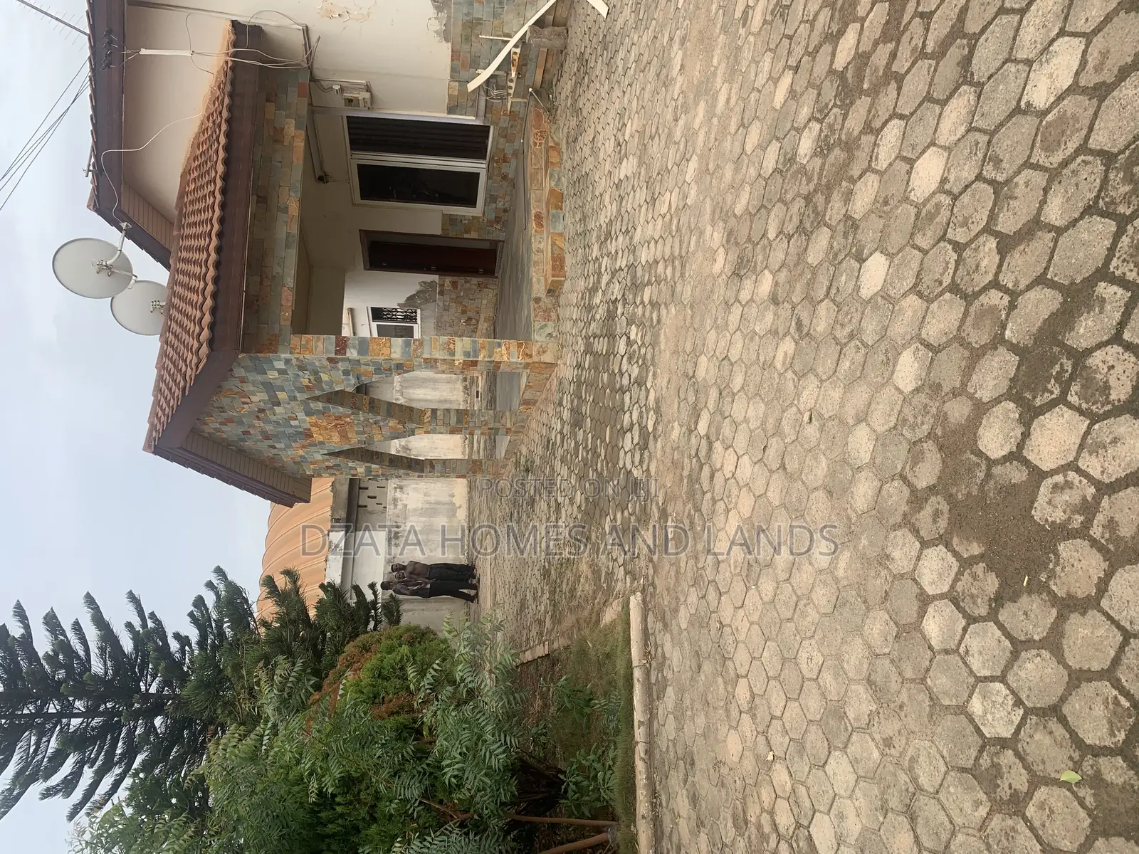 3bdrm House in Manet Gardens, Spintex for rent