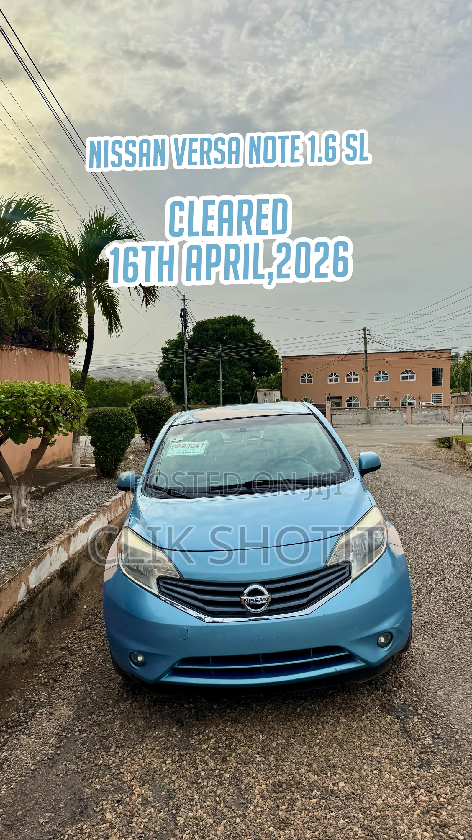 Nissan Versa 1.6 SL 4dr Sedan (1.6L 4cyl CVT) 2014 Blue