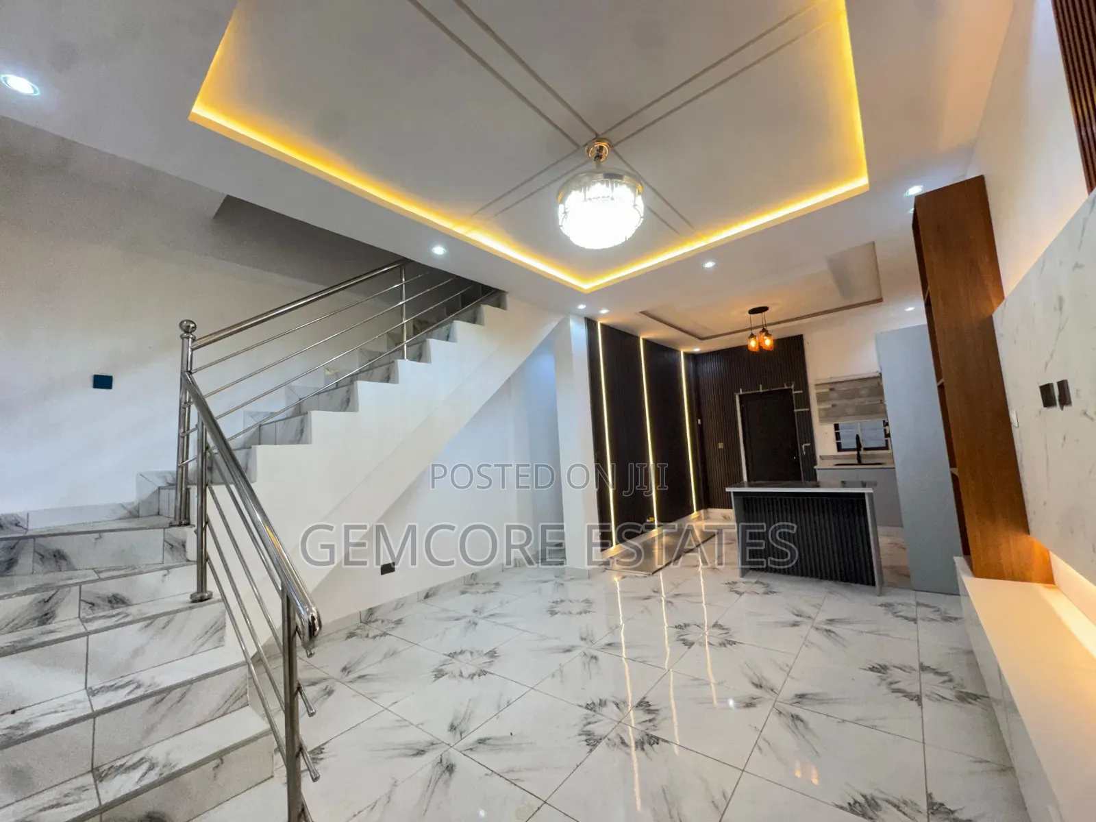 2bdrm Townhouse/Terrace in Nanakrom, Ashaley Botwe for sale