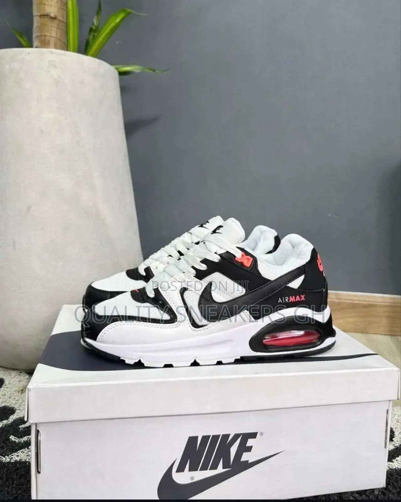 Nike Airmax Command