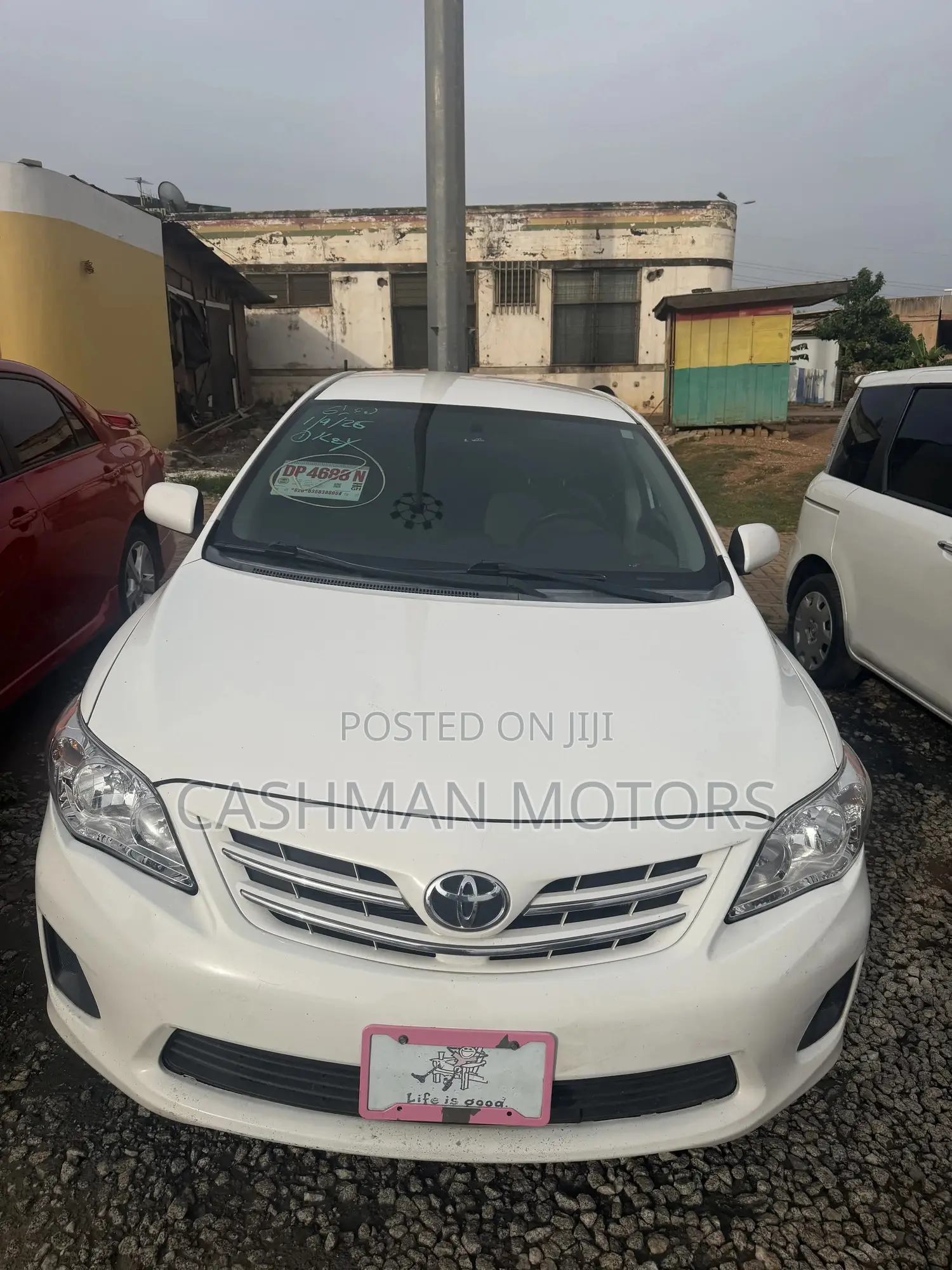 Toyota Corolla LE 4dr Sedan (1.8L 4cyl 4A) 2013 White