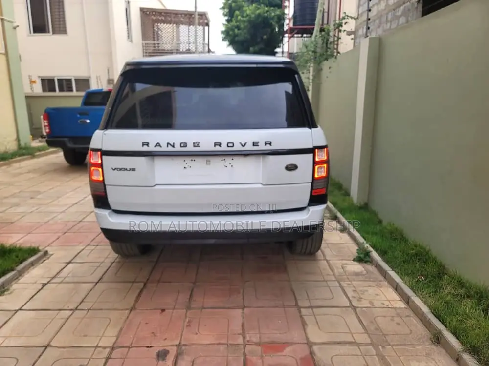 Land Rover Range Rover Vogue 2014 White