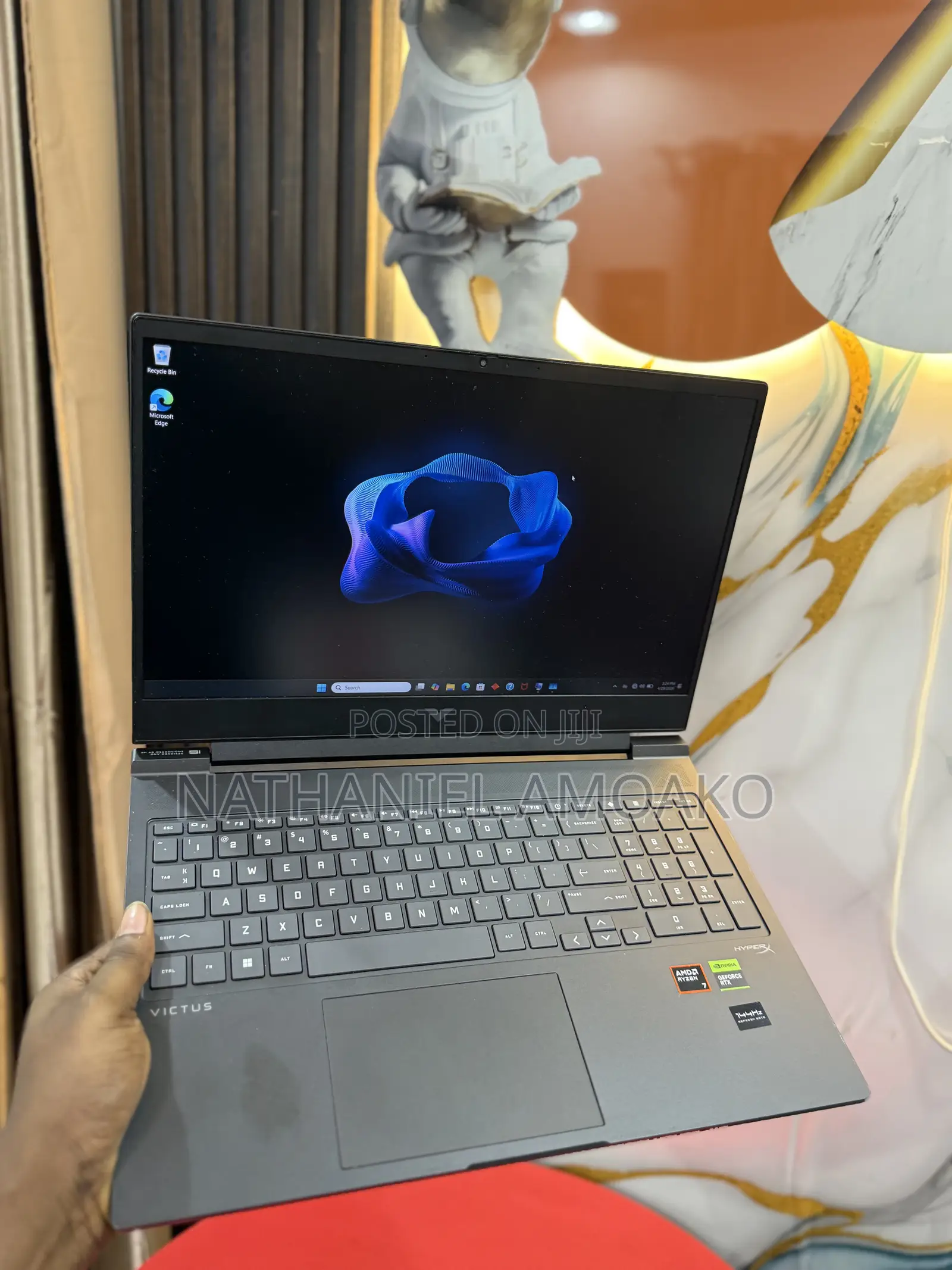 New Laptop HP Victus 15 16GB AMD Ryzen 7 SSD 512GB