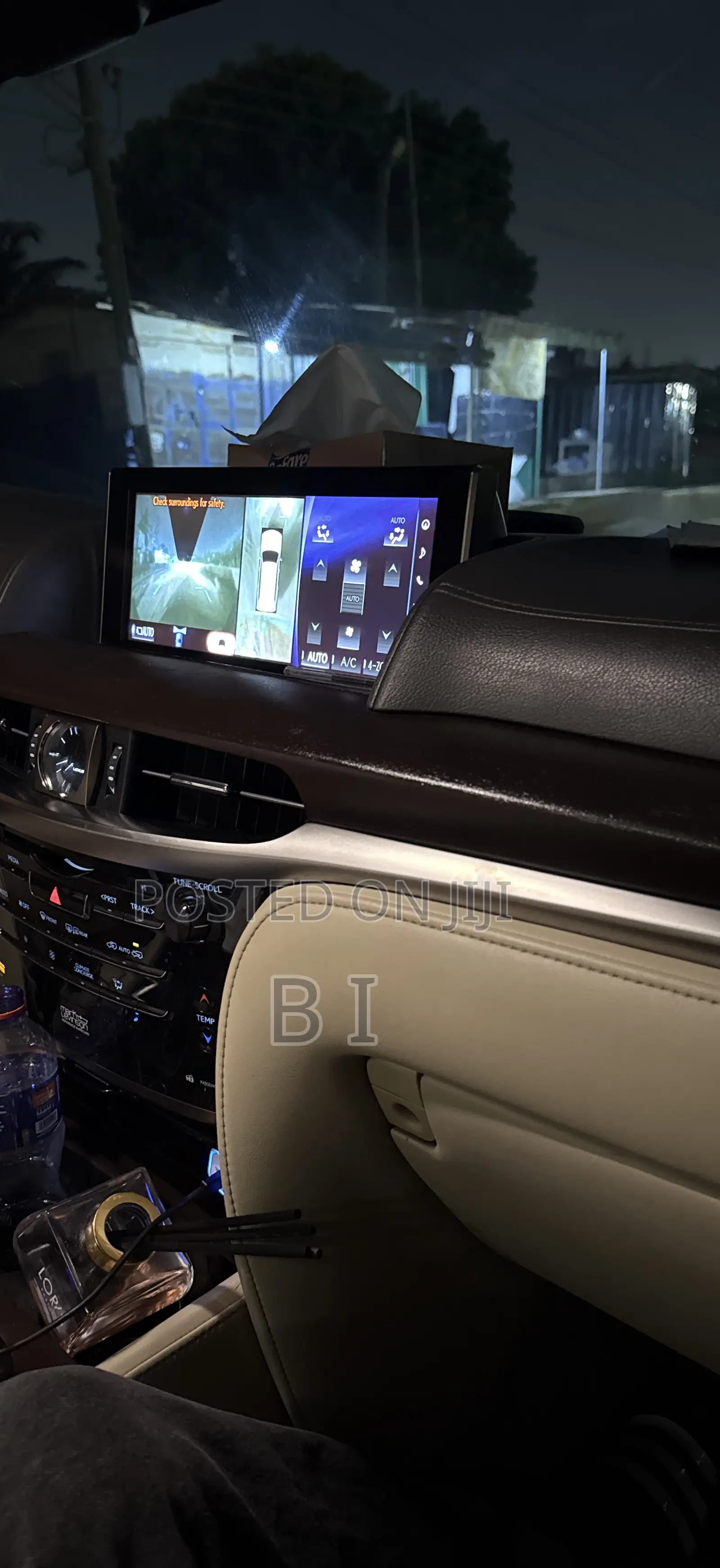 Lexus LX 570 AWD 2018 Pearl