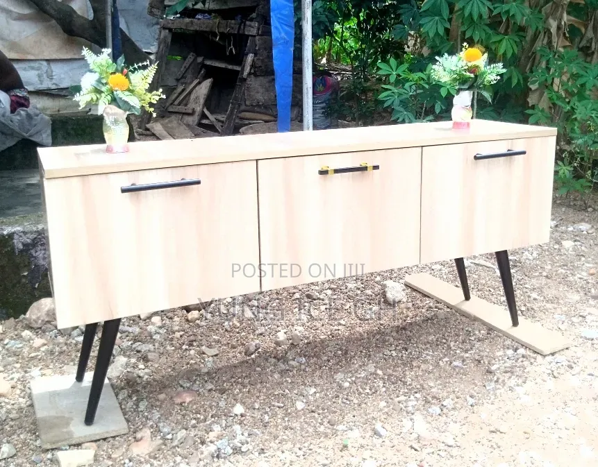 TV Stand for Your Room