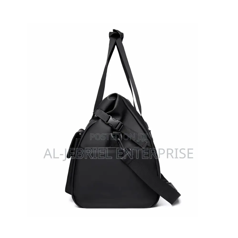 Levelo Travel Bag