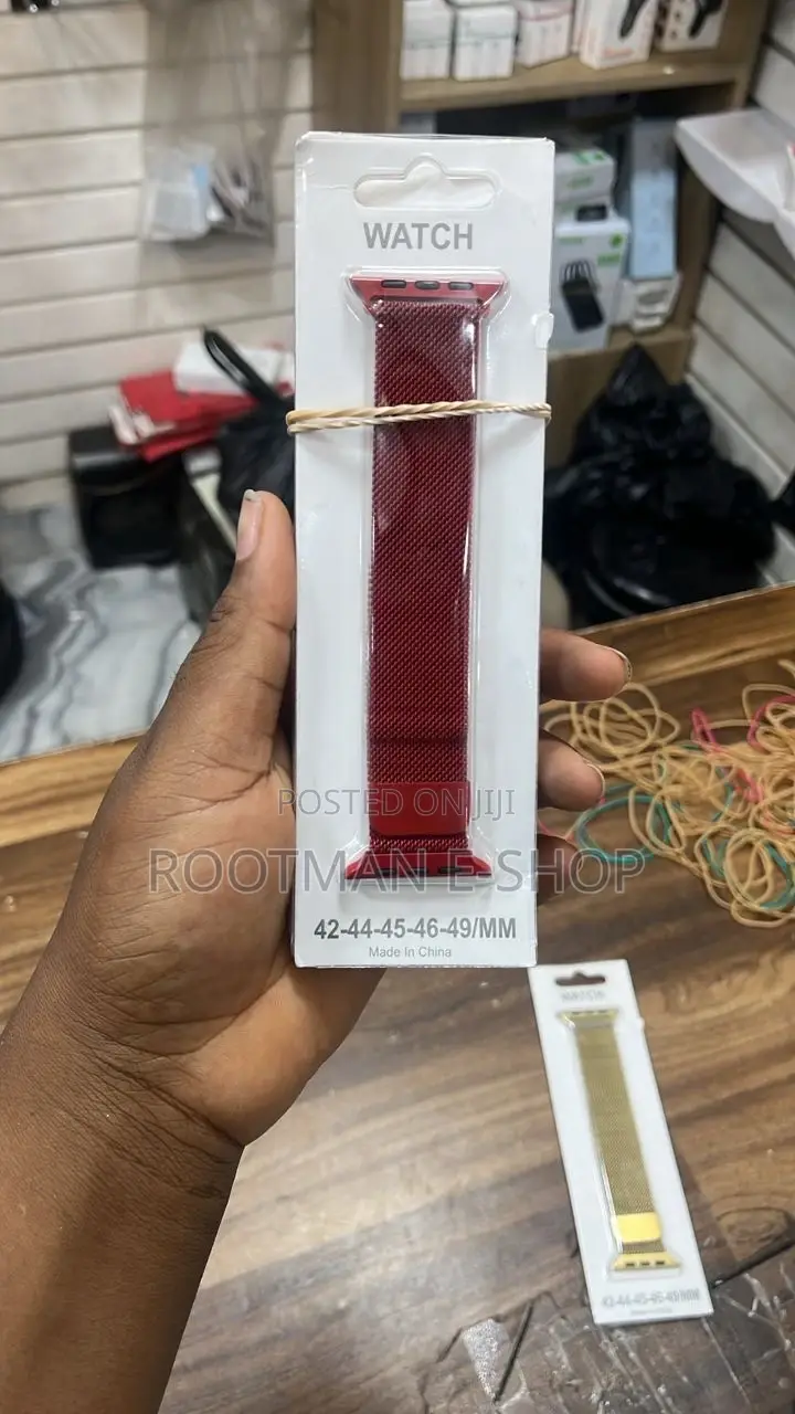 Milanese Loop Apple Watch Band - Red