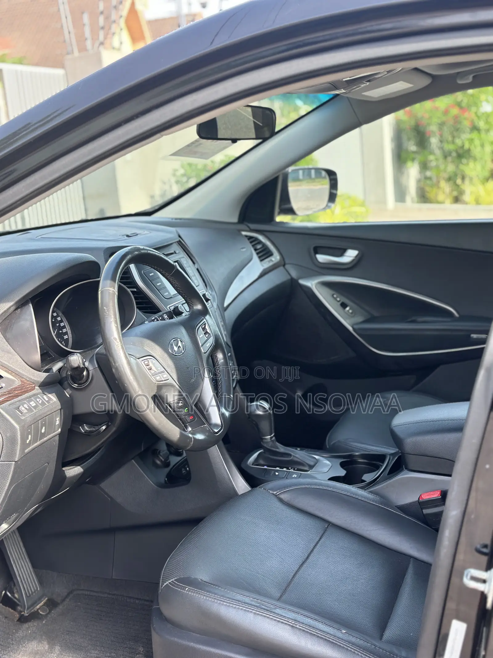 Hyundai Santa Fe Limited FWD 2017 Black