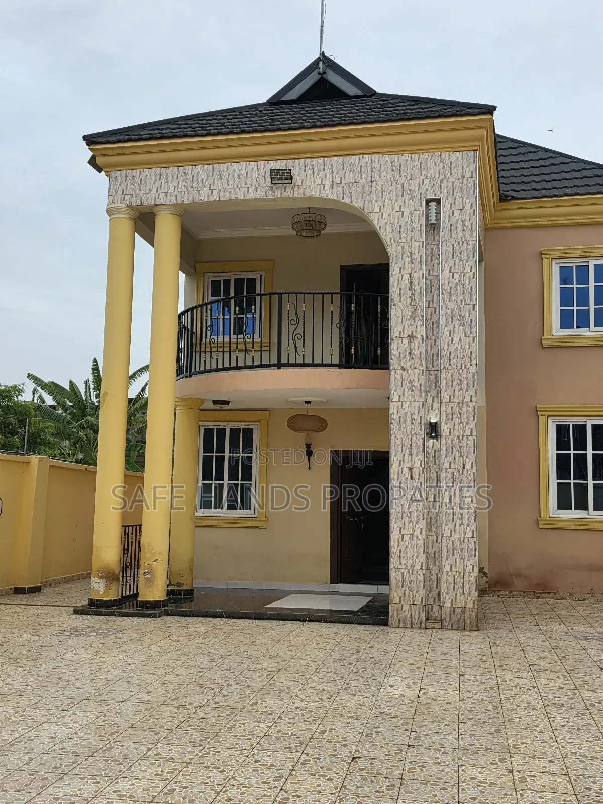 4bdrm House in Accra Metropolitan for rent