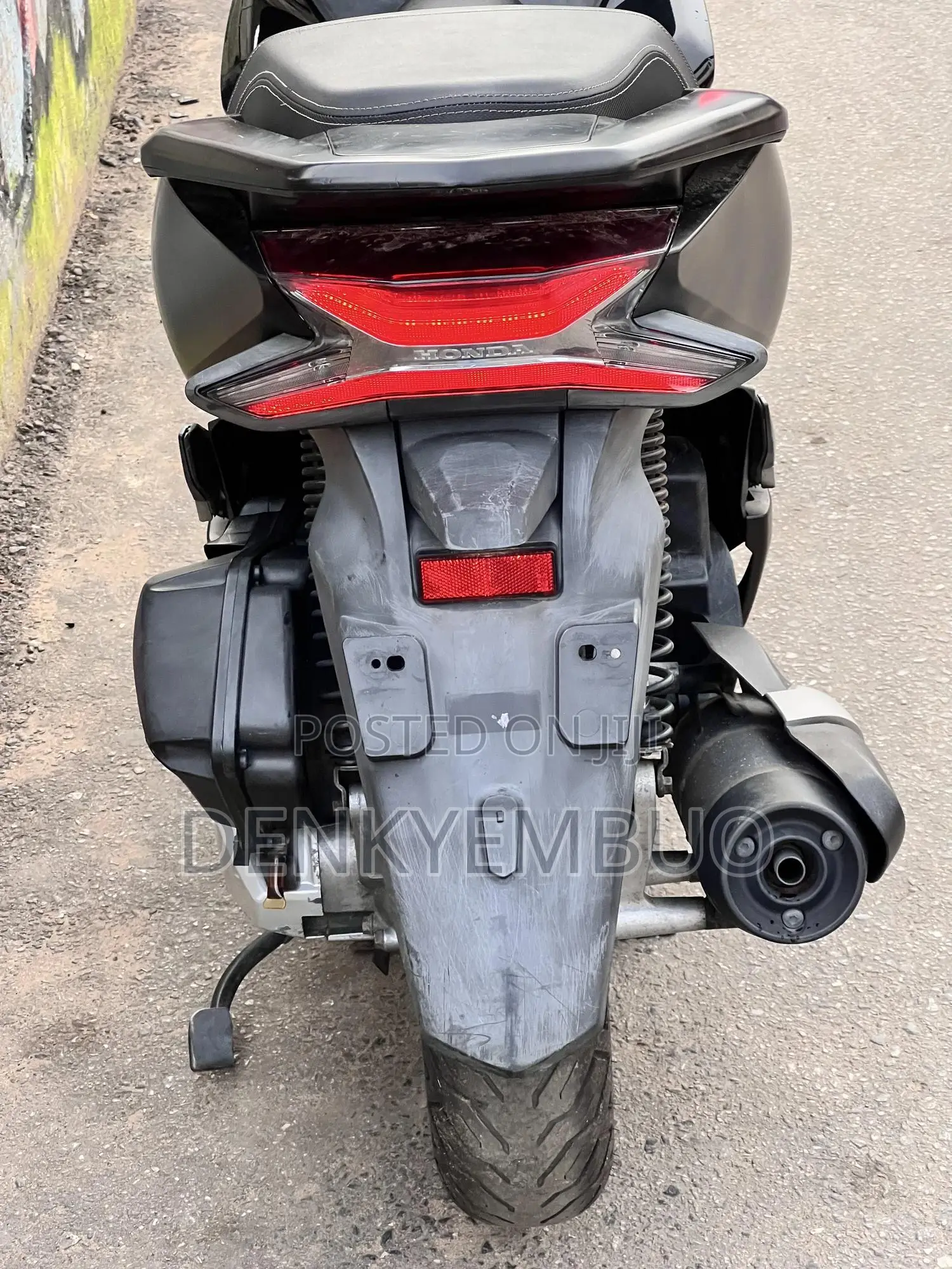 Honda 2024 Black