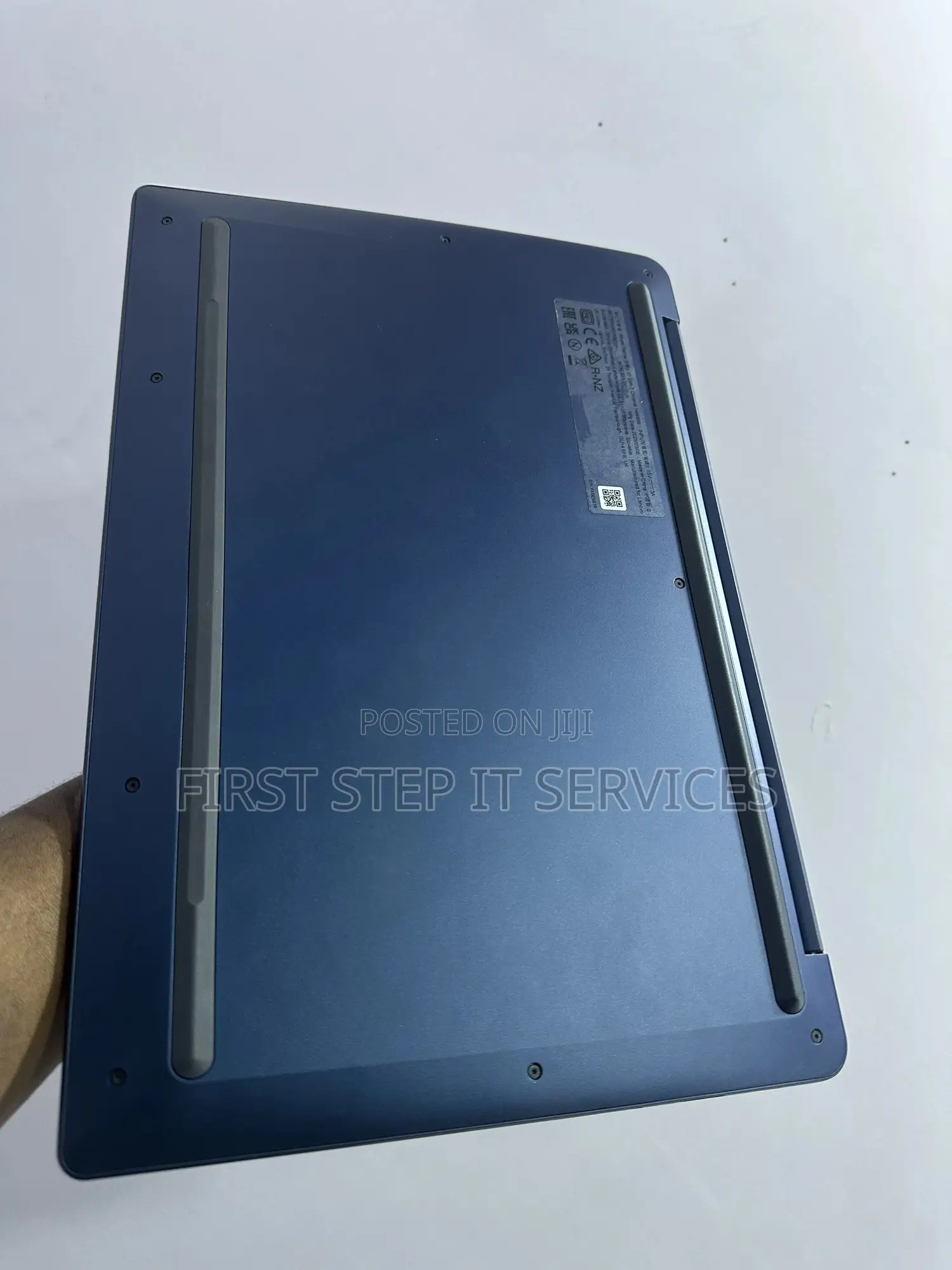 Laptop 4GB eMMC 128GB